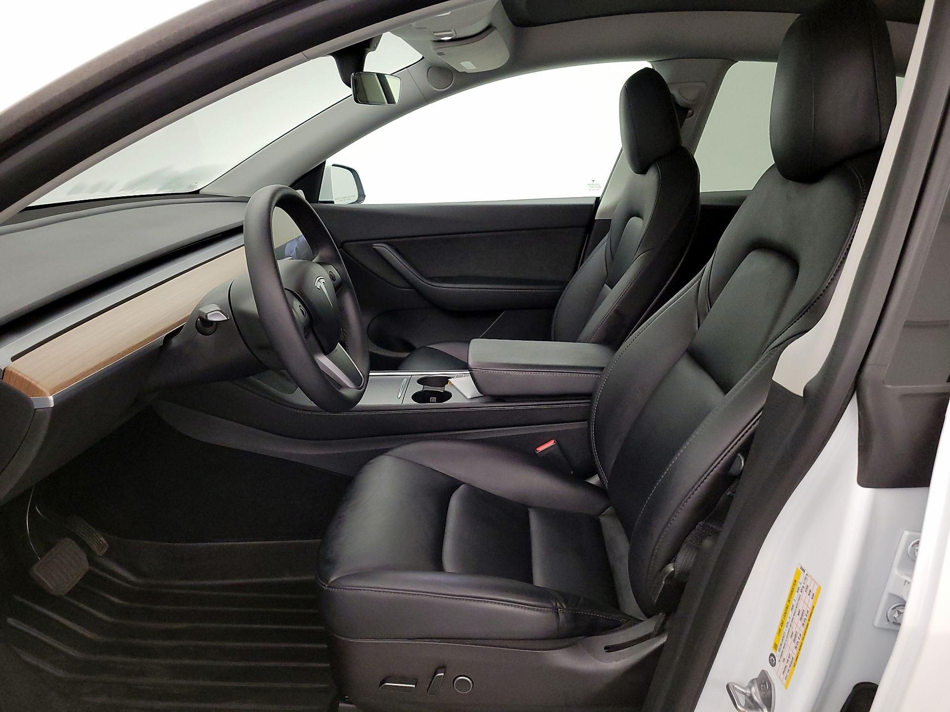 Thumbnail: 2022 Tesla Model Y - 11