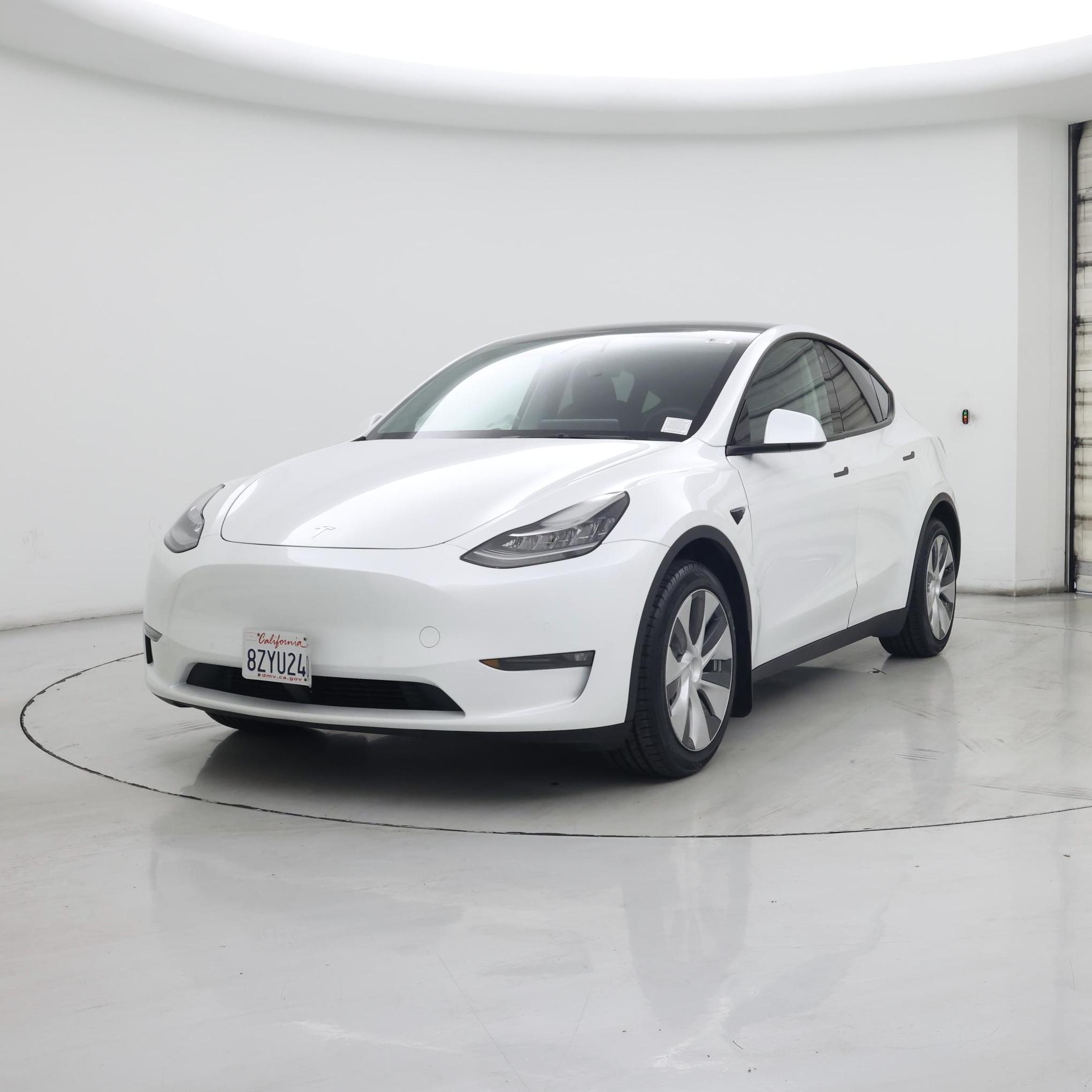 Thumbnail: 2022 Tesla Model Y - 4