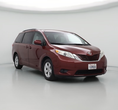 Red 2017 Toyota Sienna LE