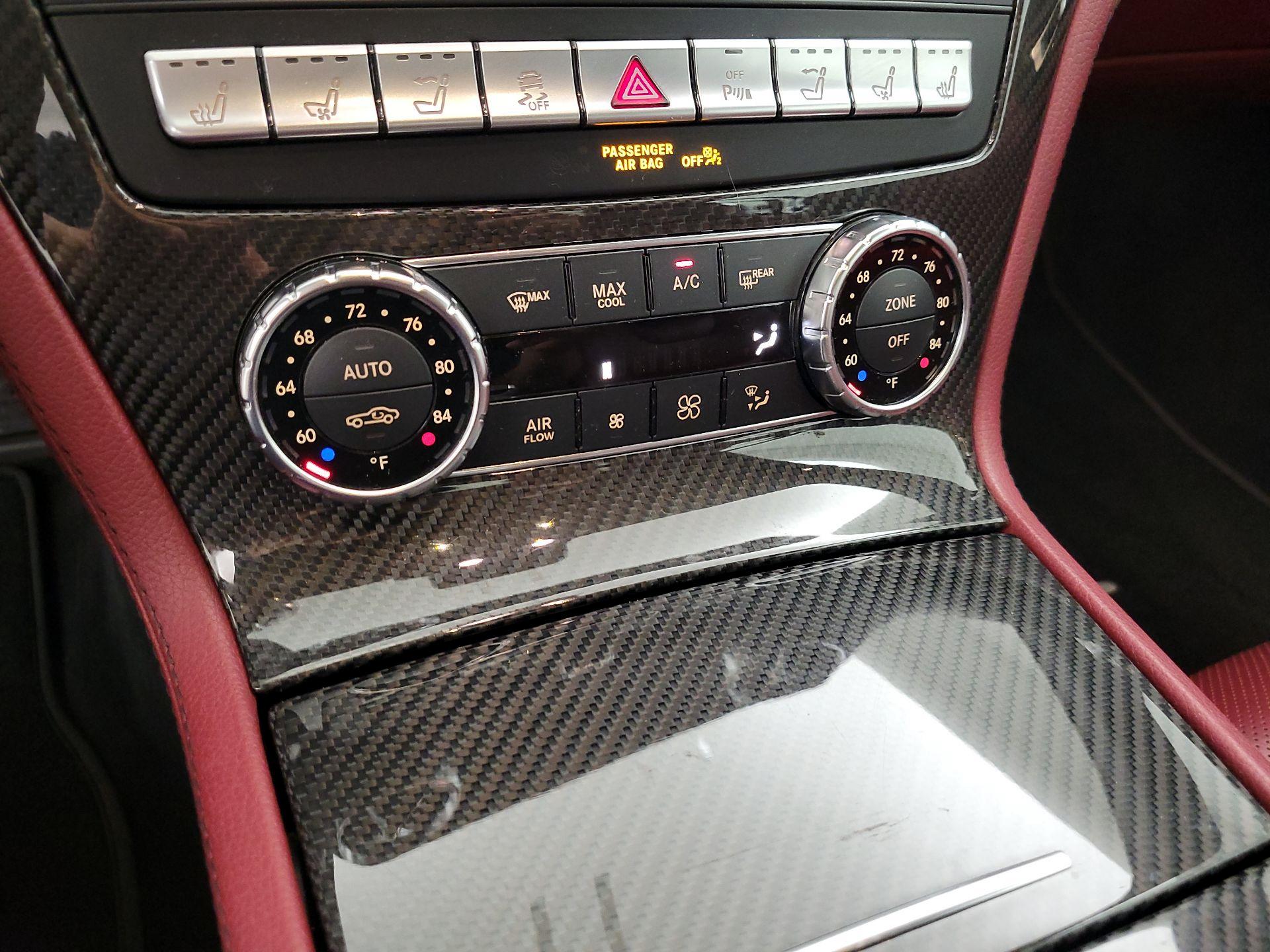 Thumbnail: 2015 Mercedes-Benz SL-Class - 17