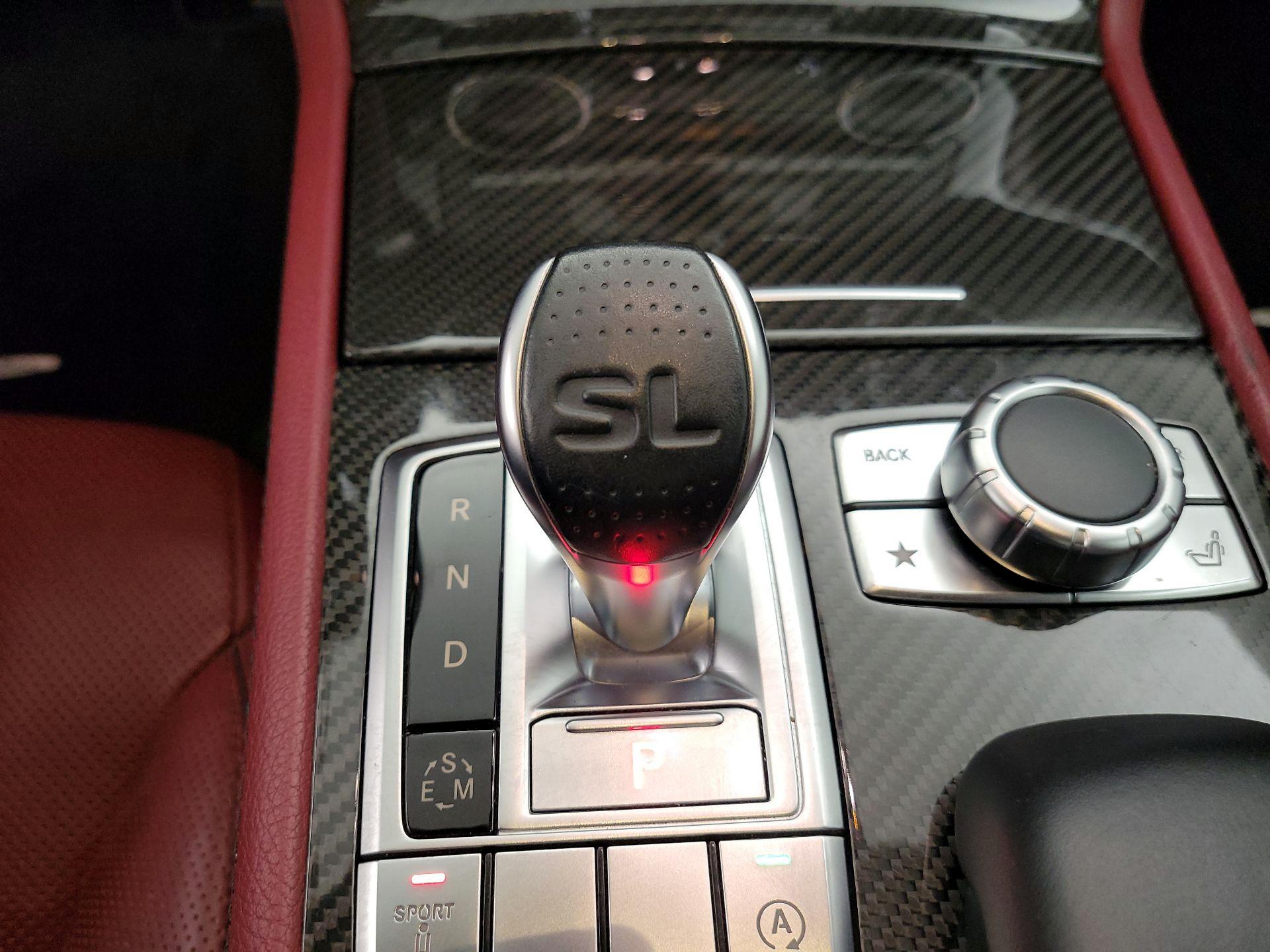 Thumbnail: 2015 Mercedes-Benz SL-Class - 18