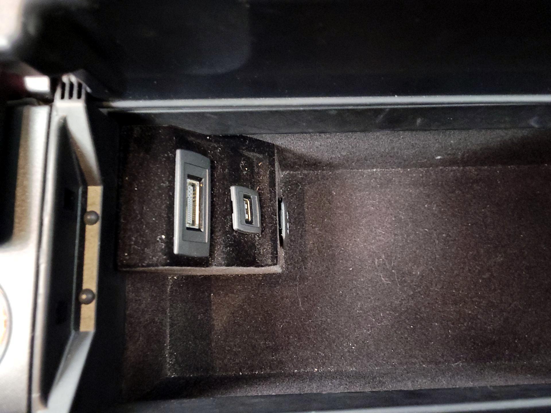 Thumbnail: 2015 Mercedes-Benz SL-Class - 19