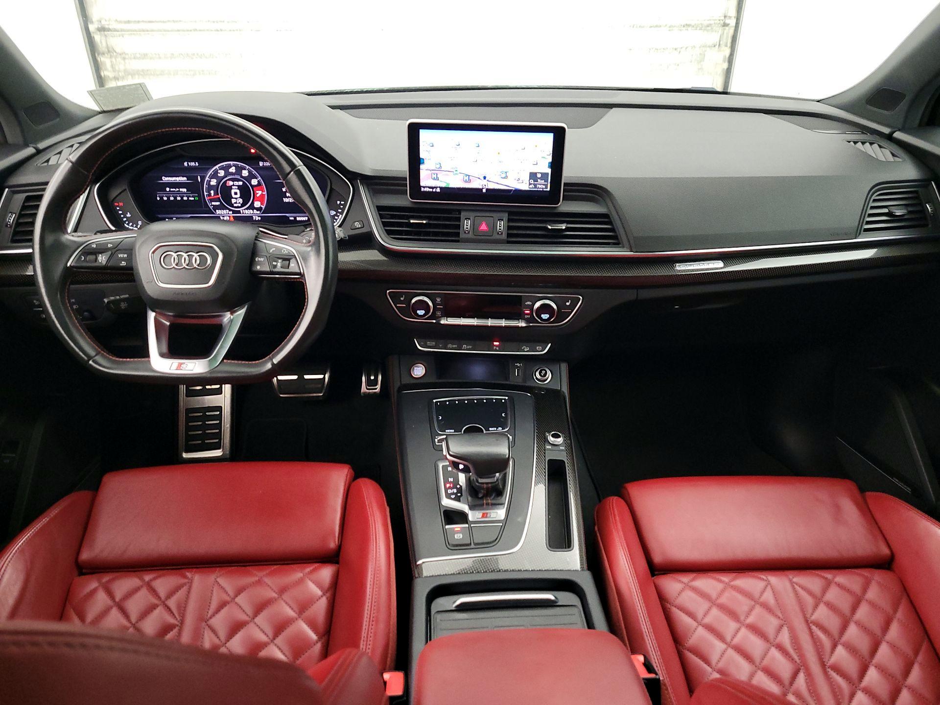 Thumbnail: 2019 Audi SQ5 - 9