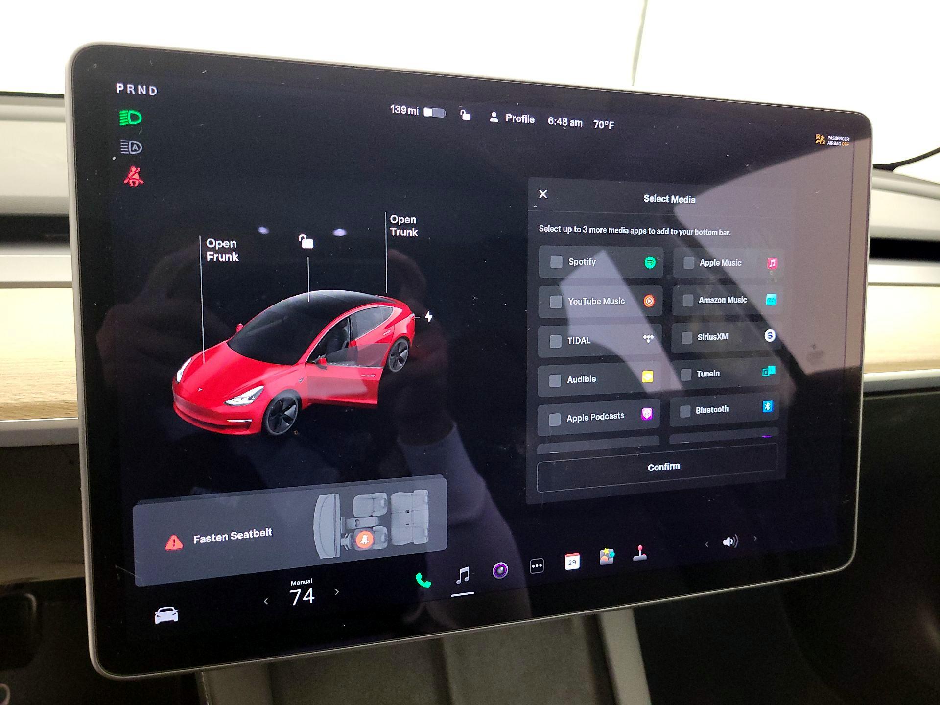 Thumbnail: 2021 Tesla Model 3 - 14