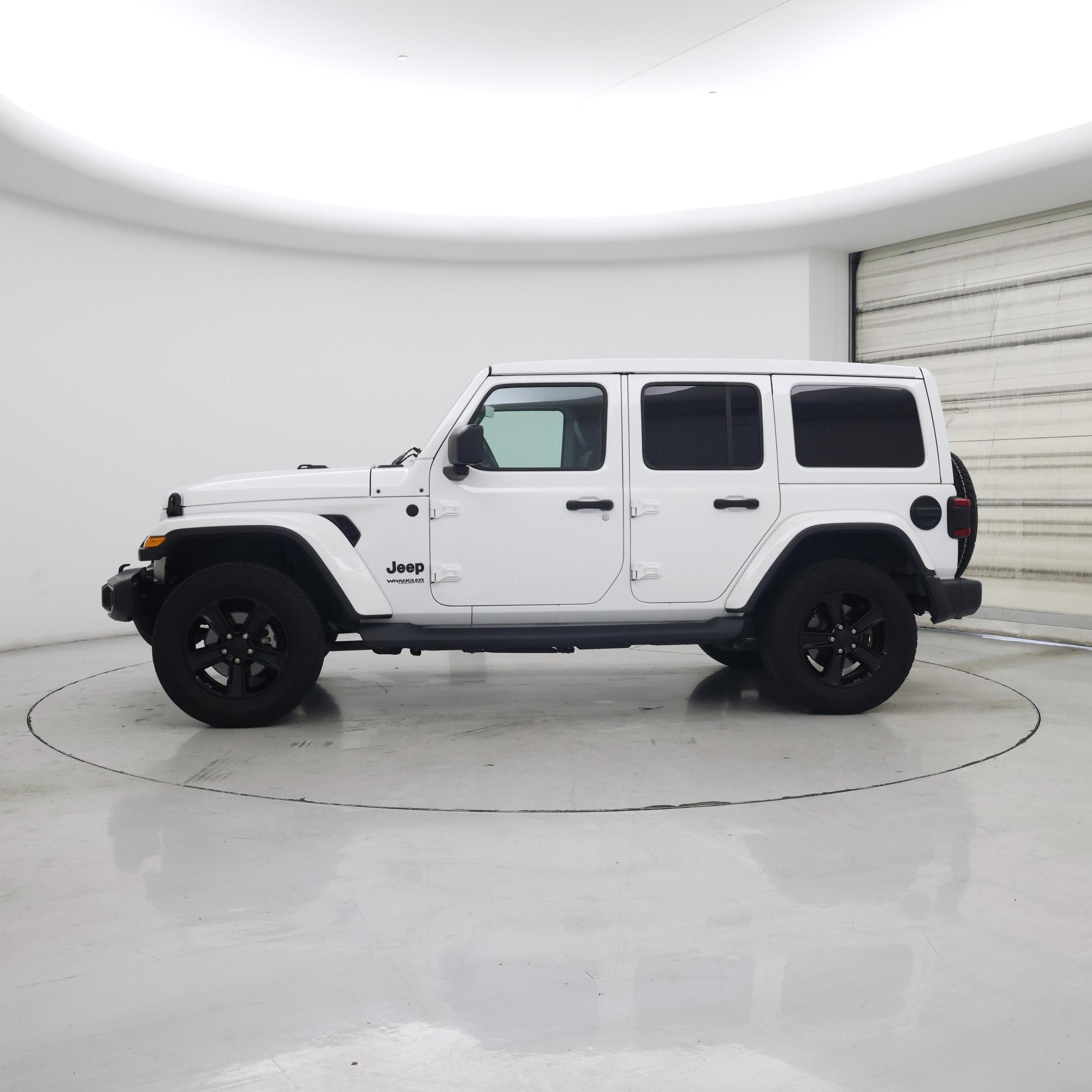 Thumbnail: 2021 Jeep Wrangler - 3