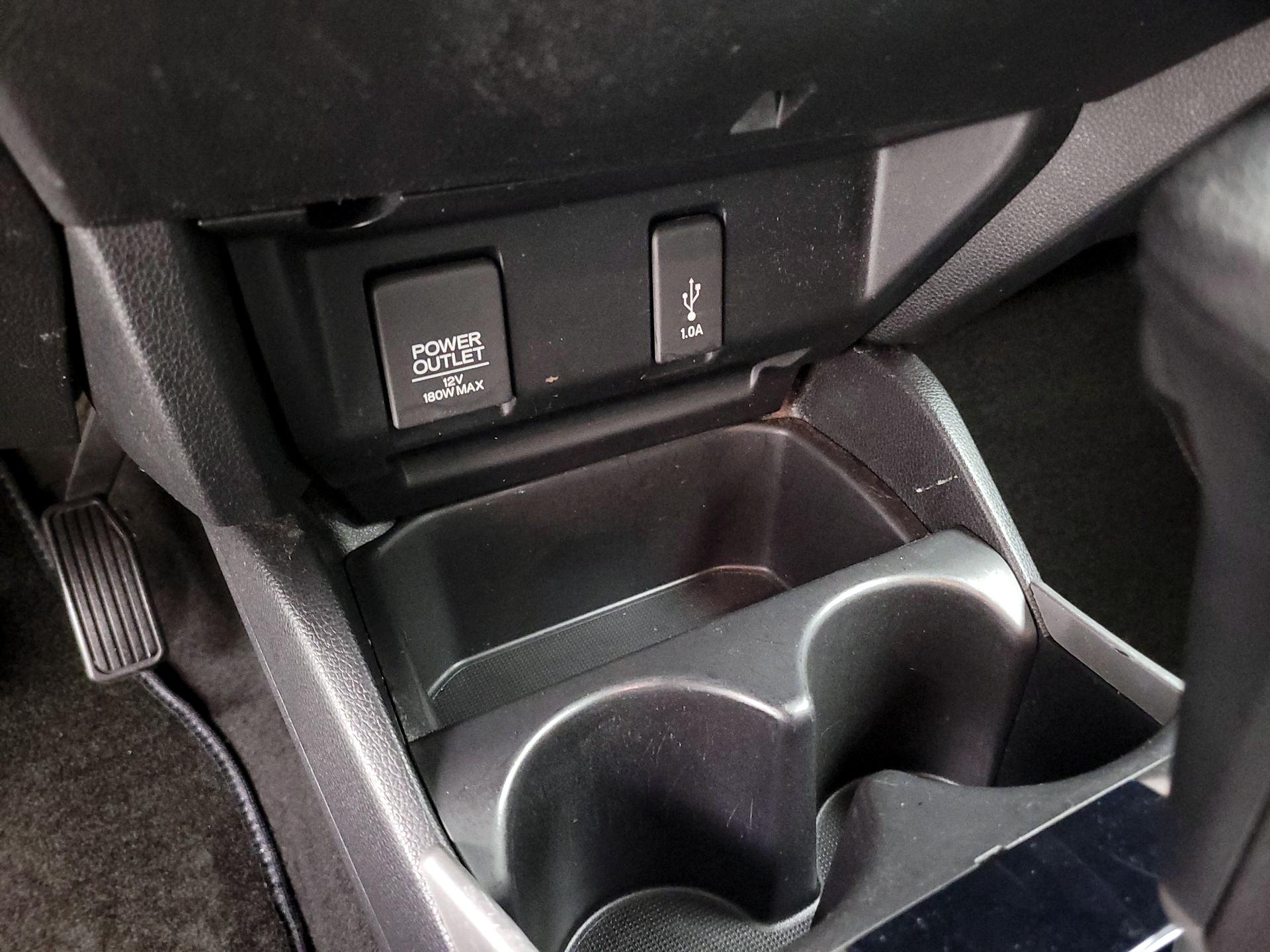 Thumbnail: 2019 Honda Fit - 18