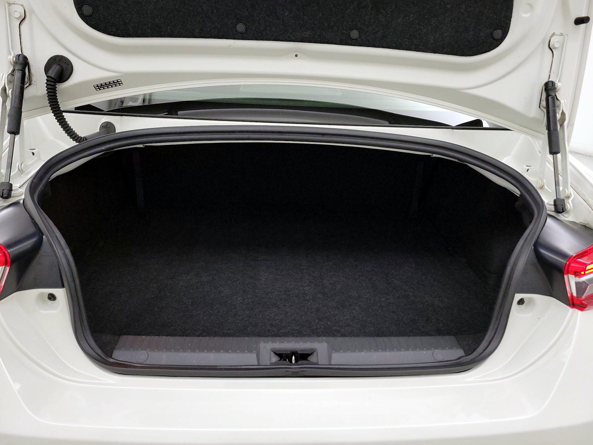 Thumbnail: 2018 Subaru BRZ - 18