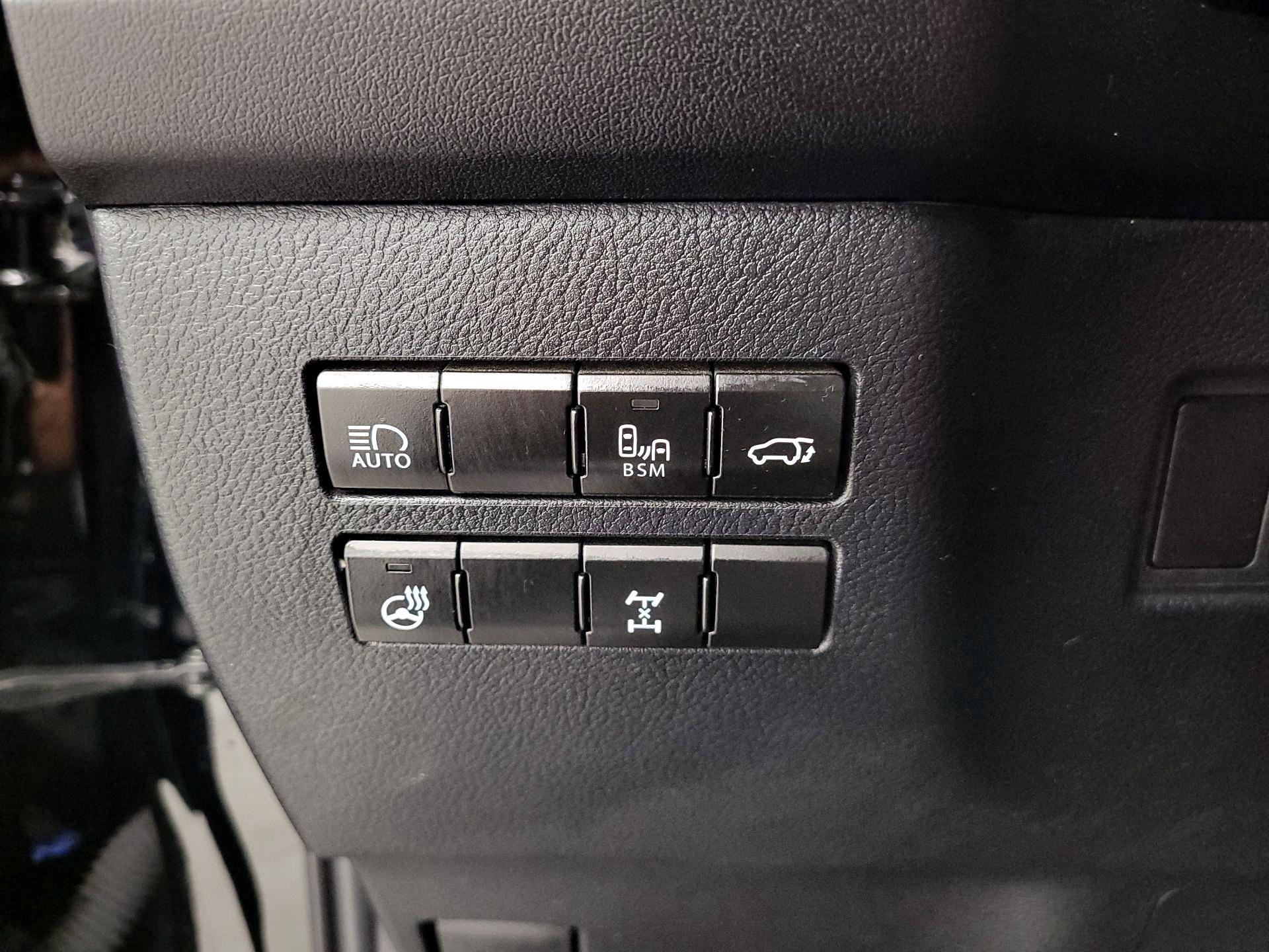 Thumbnail: 2020 Lexus NX - 13