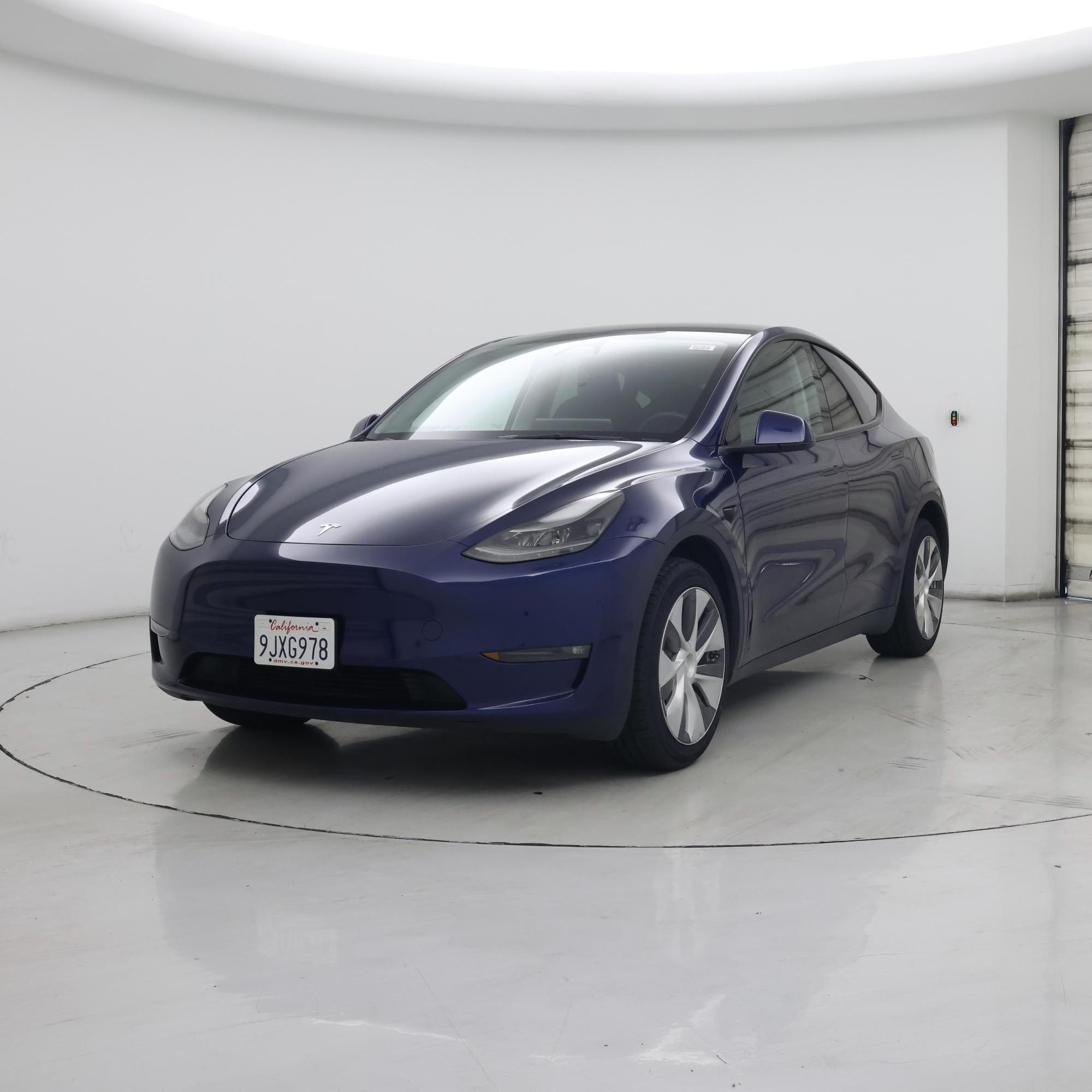Thumbnail: 2023 Tesla Model Y - 4