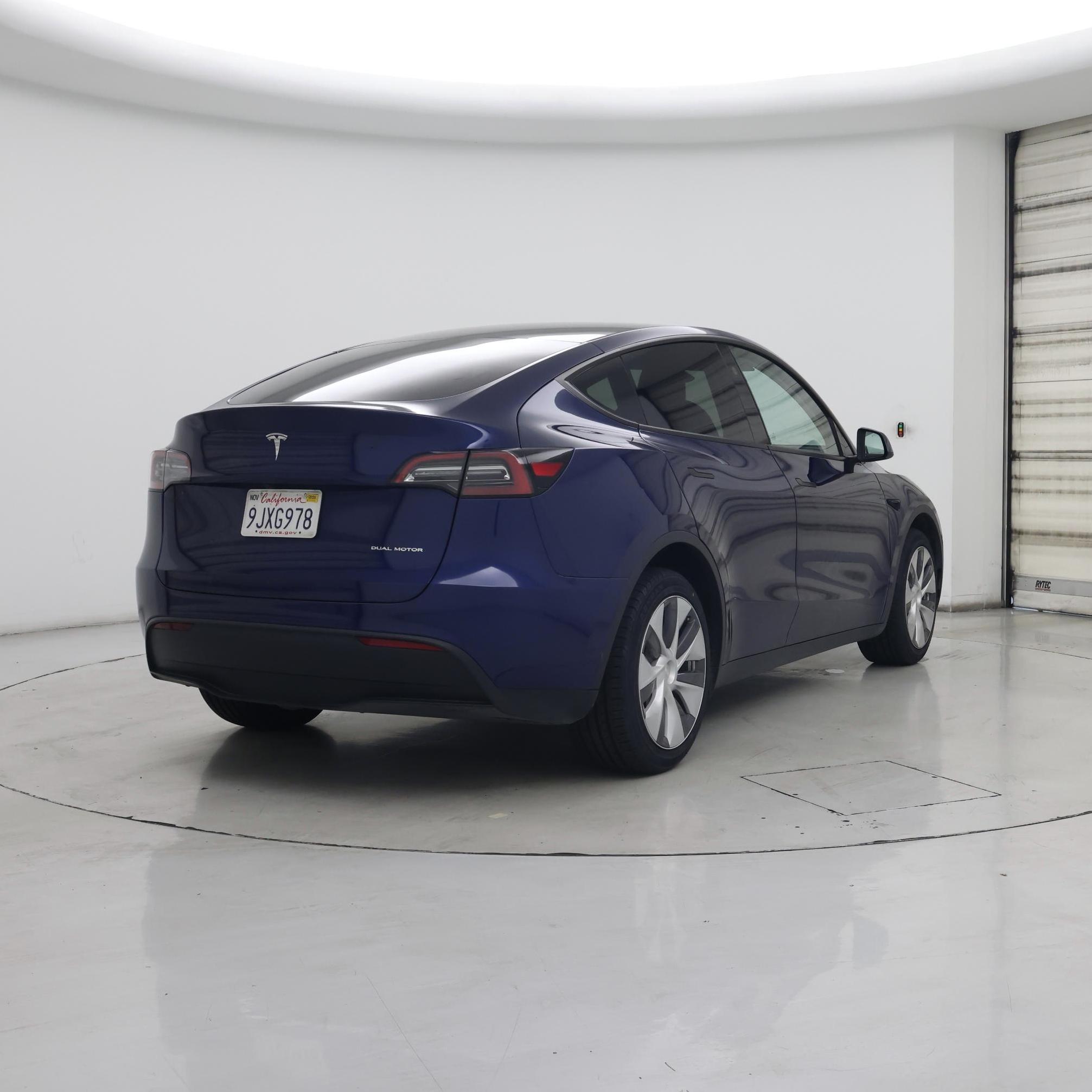 Thumbnail: 2023 Tesla Model Y - 8