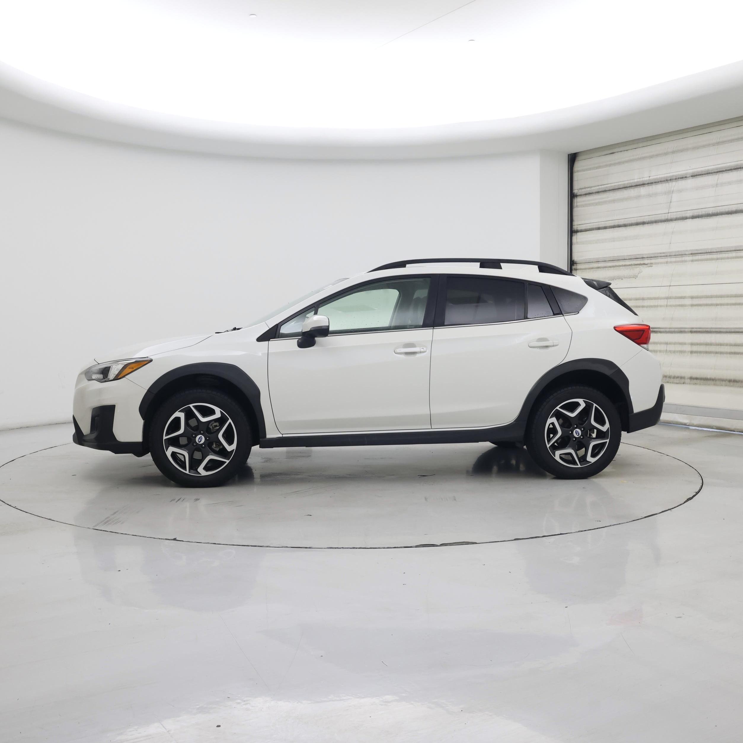 Thumbnail: 2018 Subaru Crosstrek - 3