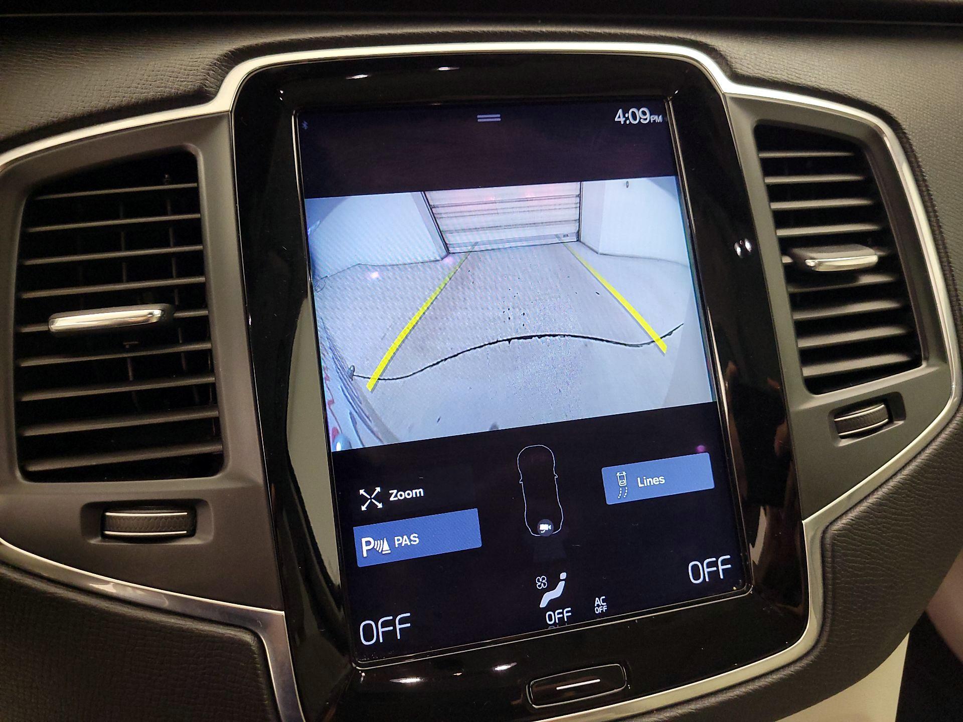 Thumbnail: 2016 Volvo XC90 - 14