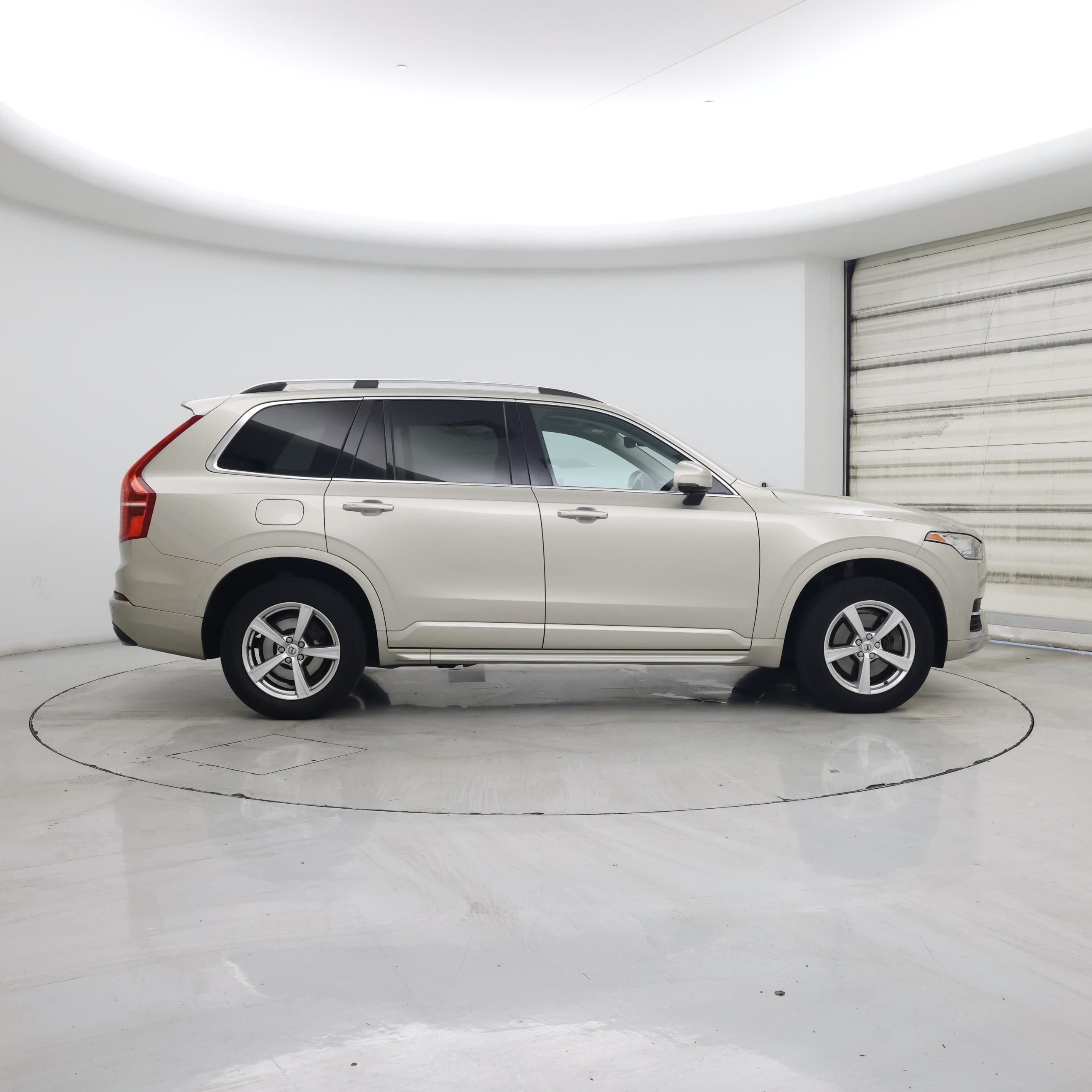 Thumbnail: 2016 Volvo XC90 - 7