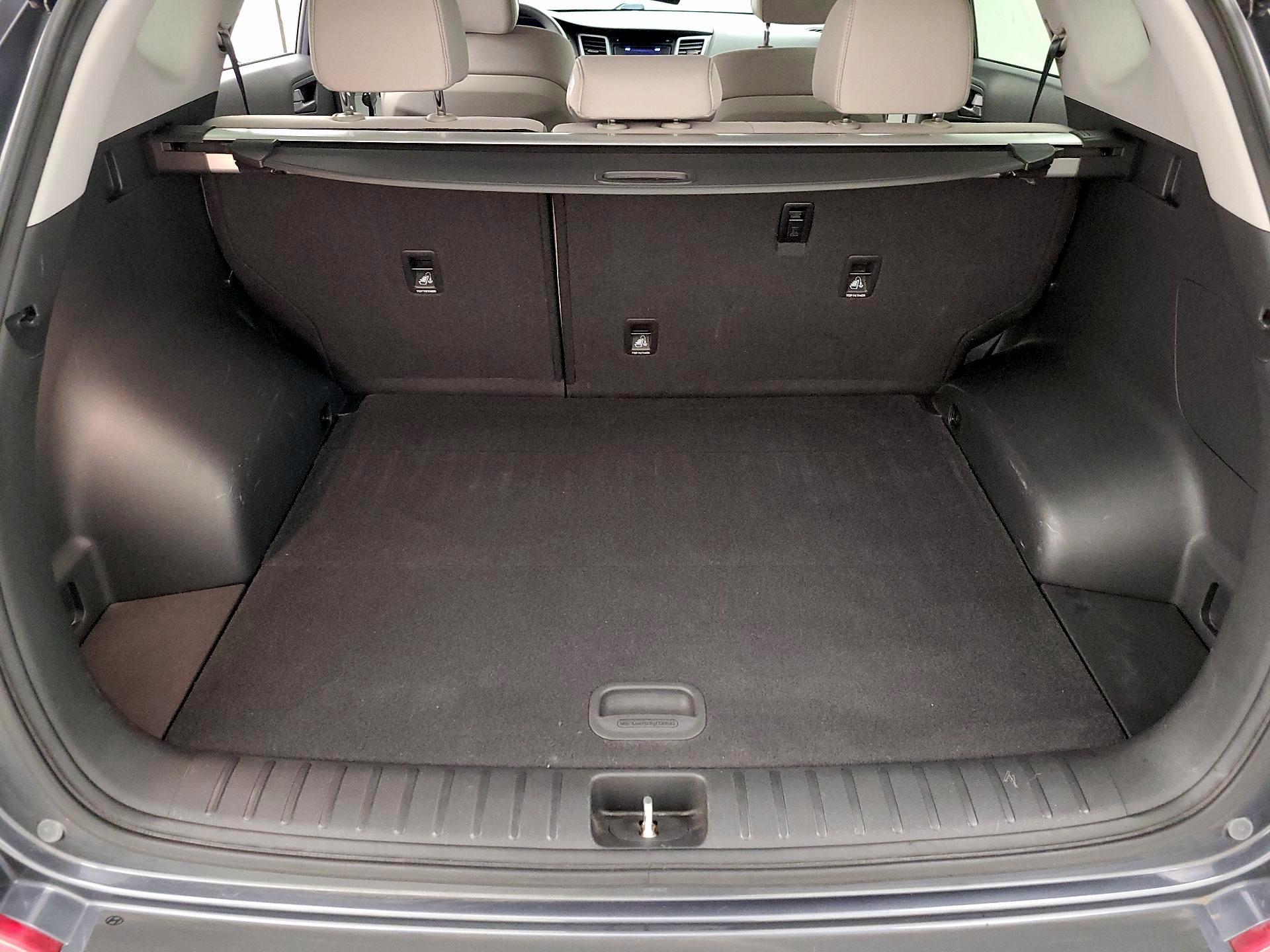 Thumbnail: 2016 Hyundai Tucson - 20