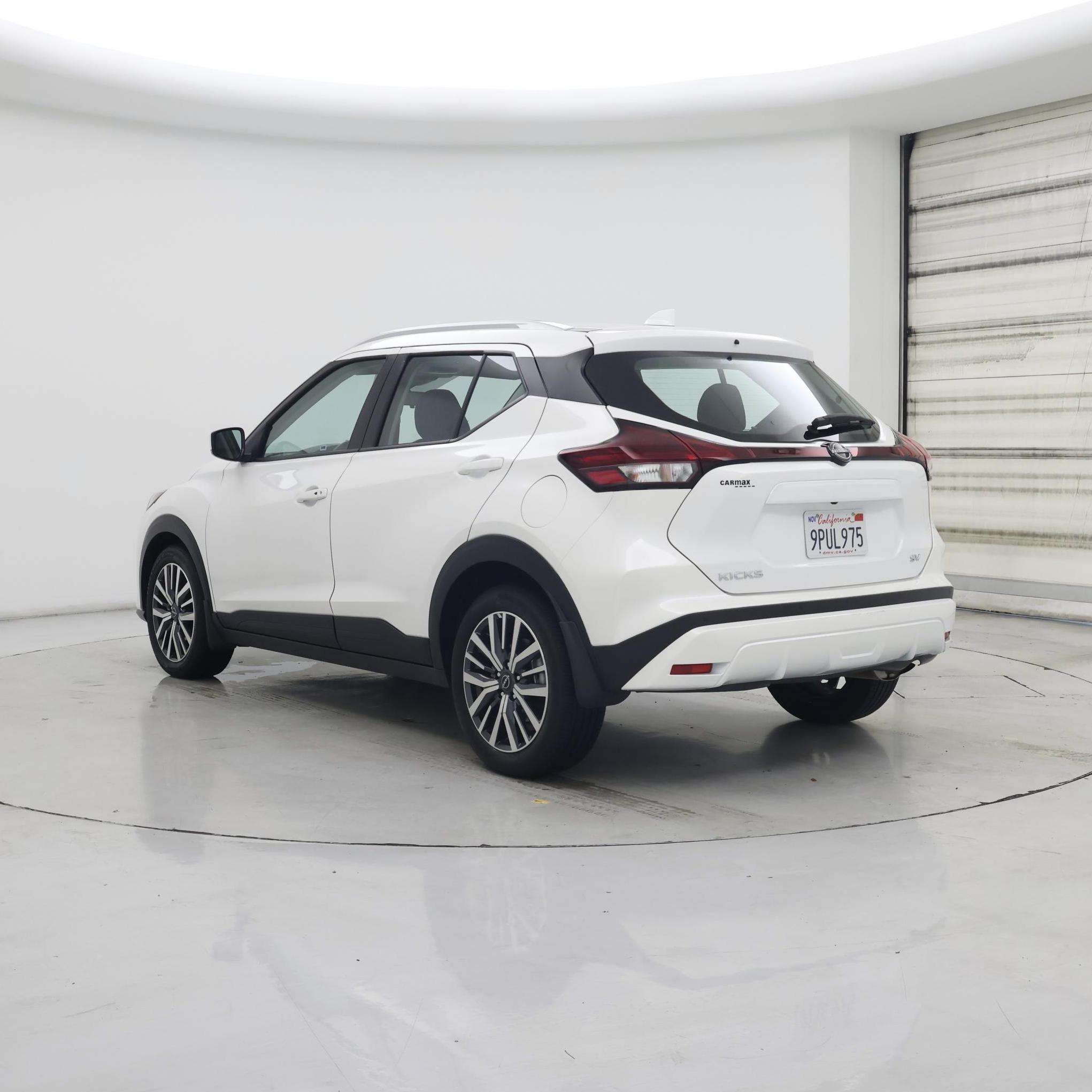 Thumbnail: 2024 Nissan Kicks - 2