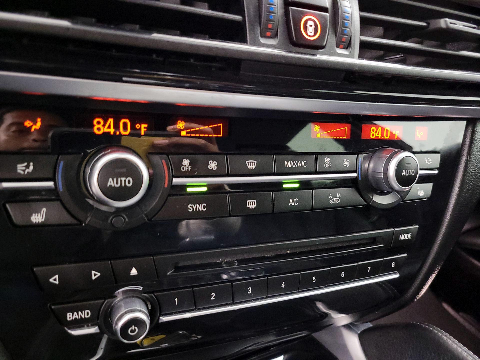 Thumbnail: 2018 BMW X6 - 16