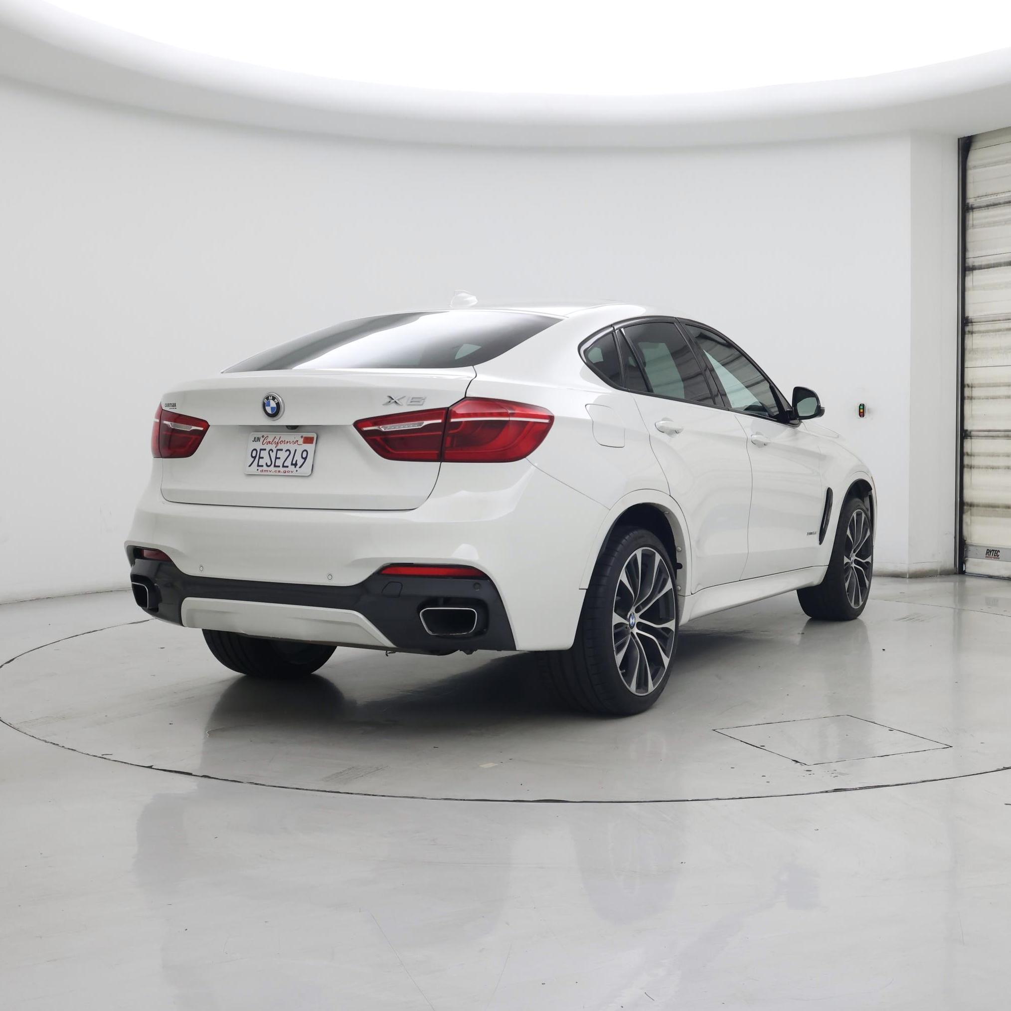 Thumbnail: 2018 BMW X6 - 8