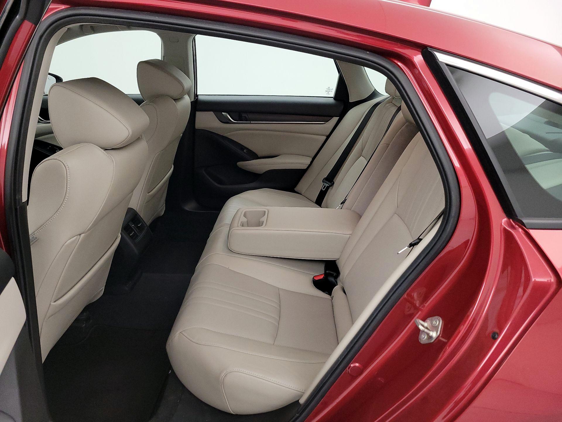 Thumbnail: 2019 Honda Accord - 19