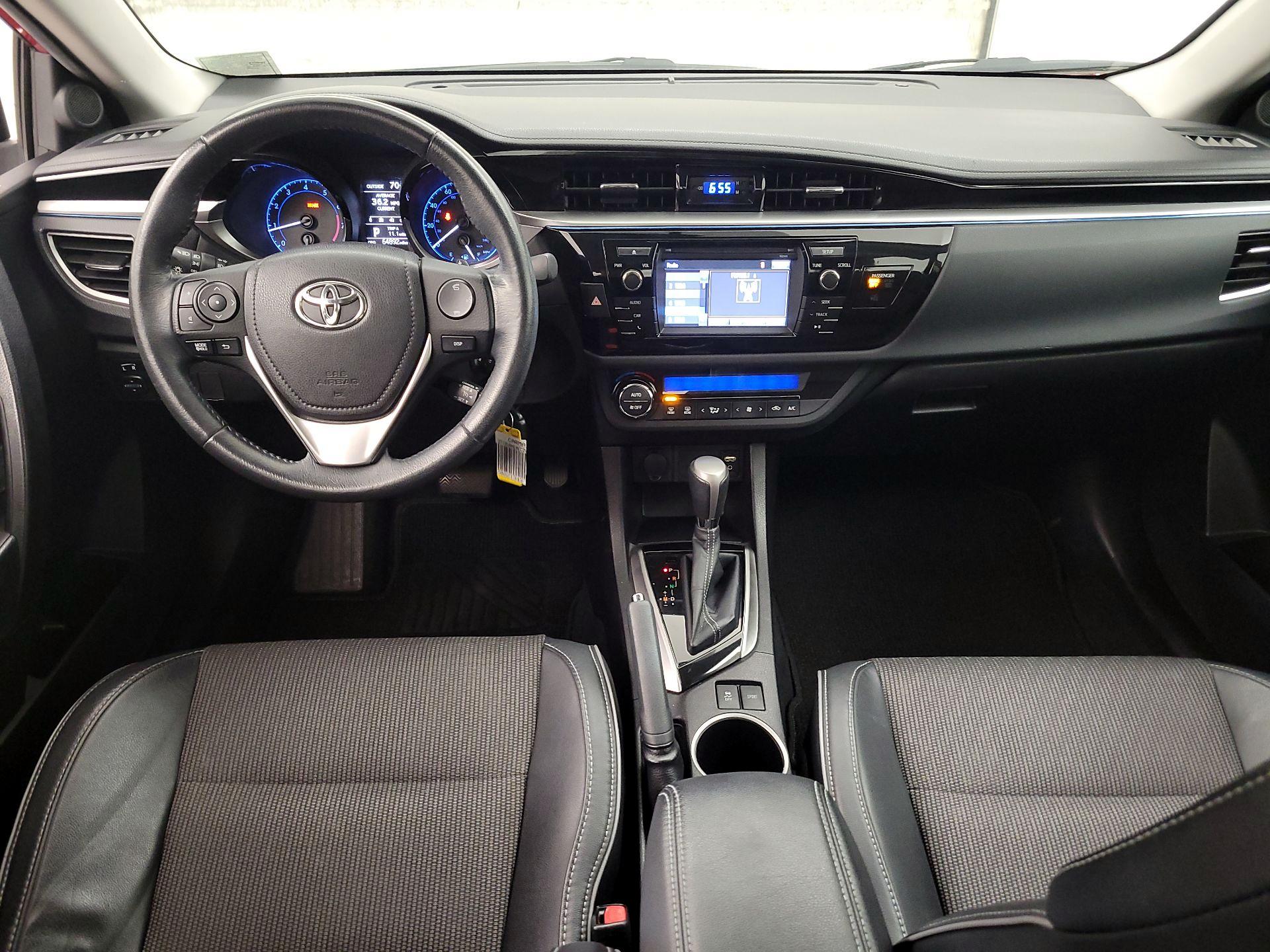 Thumbnail: 2014 Toyota Corolla - 9