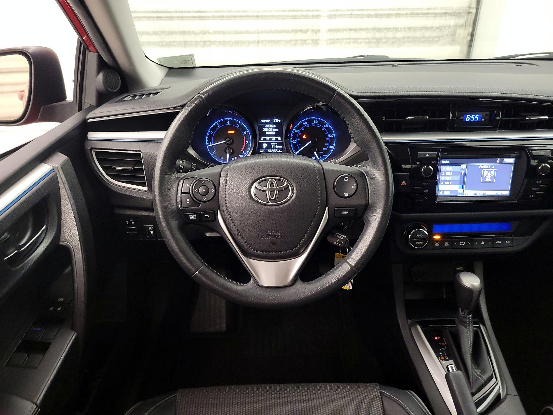Thumbnail: 2014 Toyota Corolla - 10