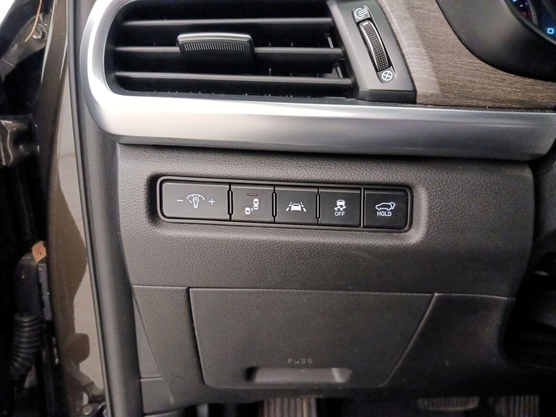 Thumbnail: 2021 Kia Telluride - 13