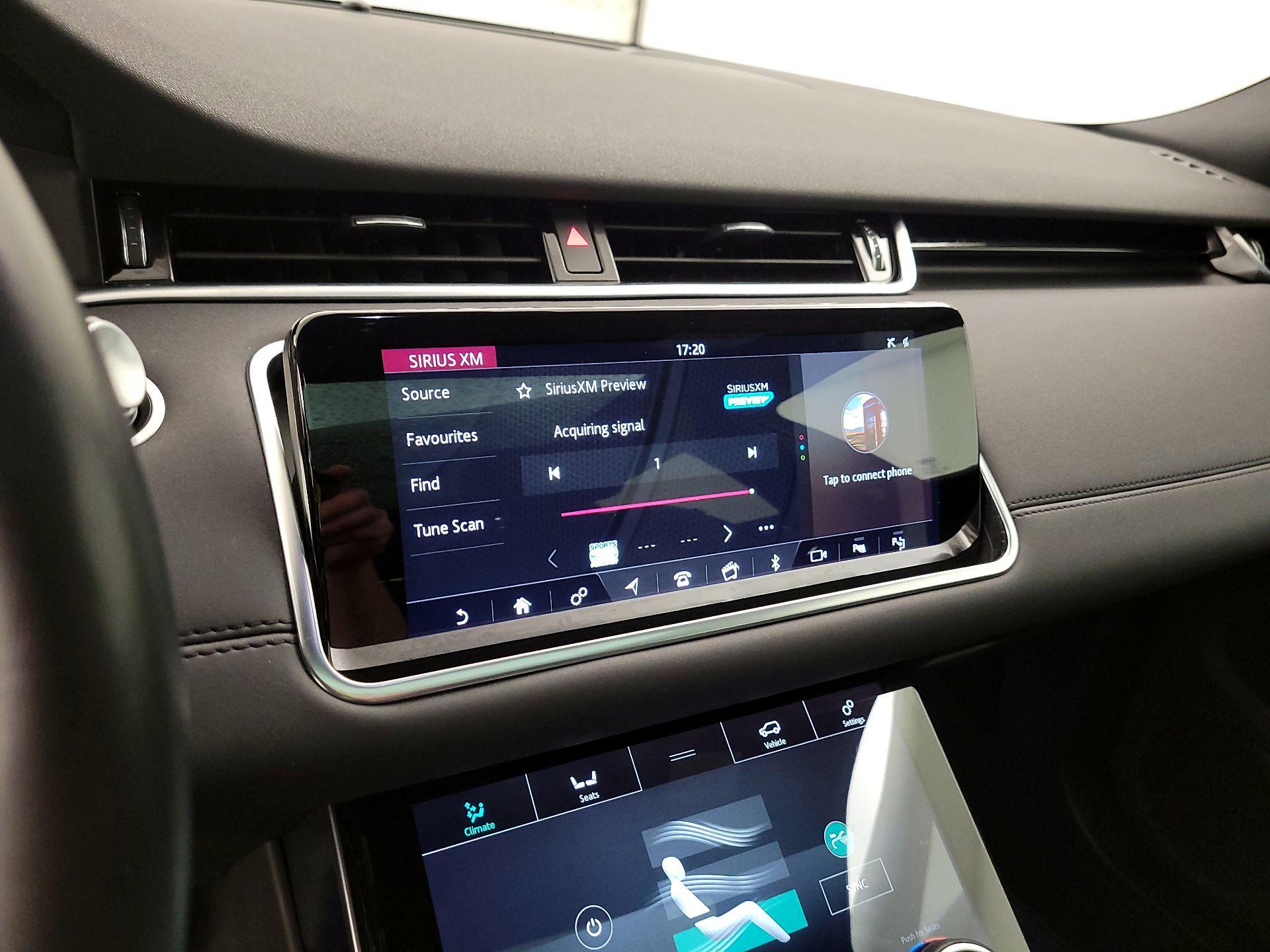 Thumbnail: 2020 Land Rover Range Rover Evoque - 14