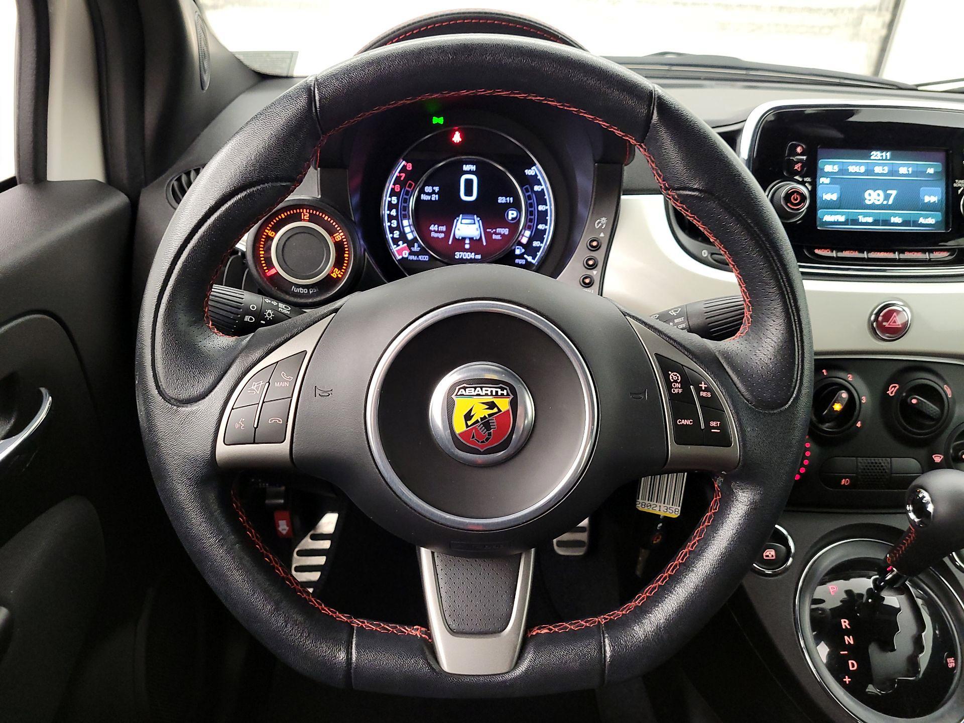 Thumbnail: 2017 Fiat 500 - 10