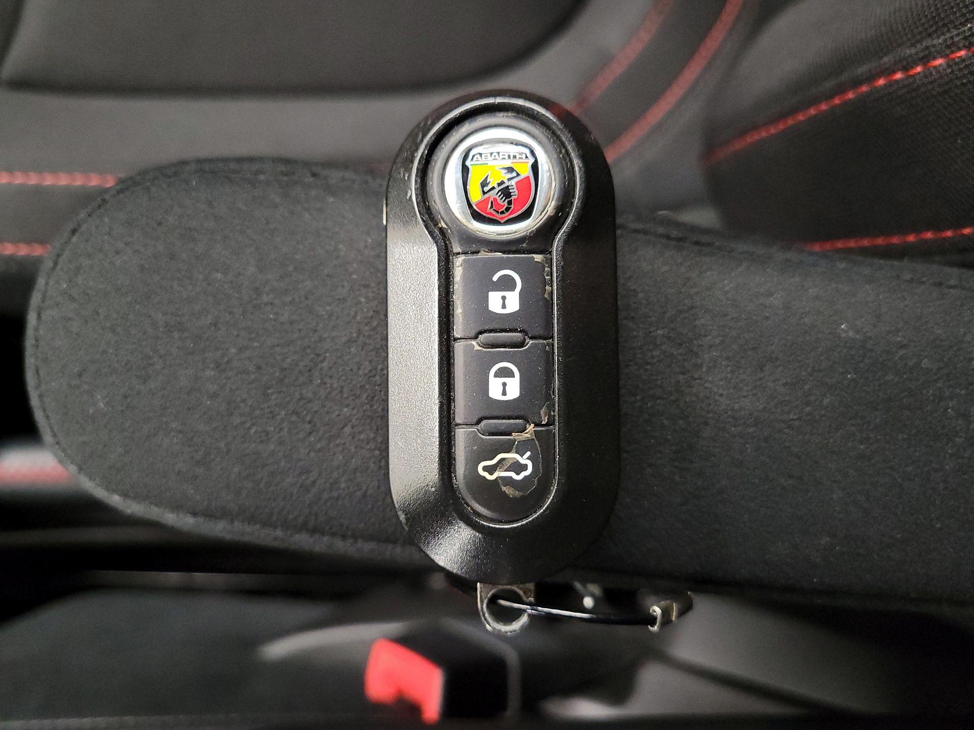 Thumbnail: 2017 Fiat 500 - 20