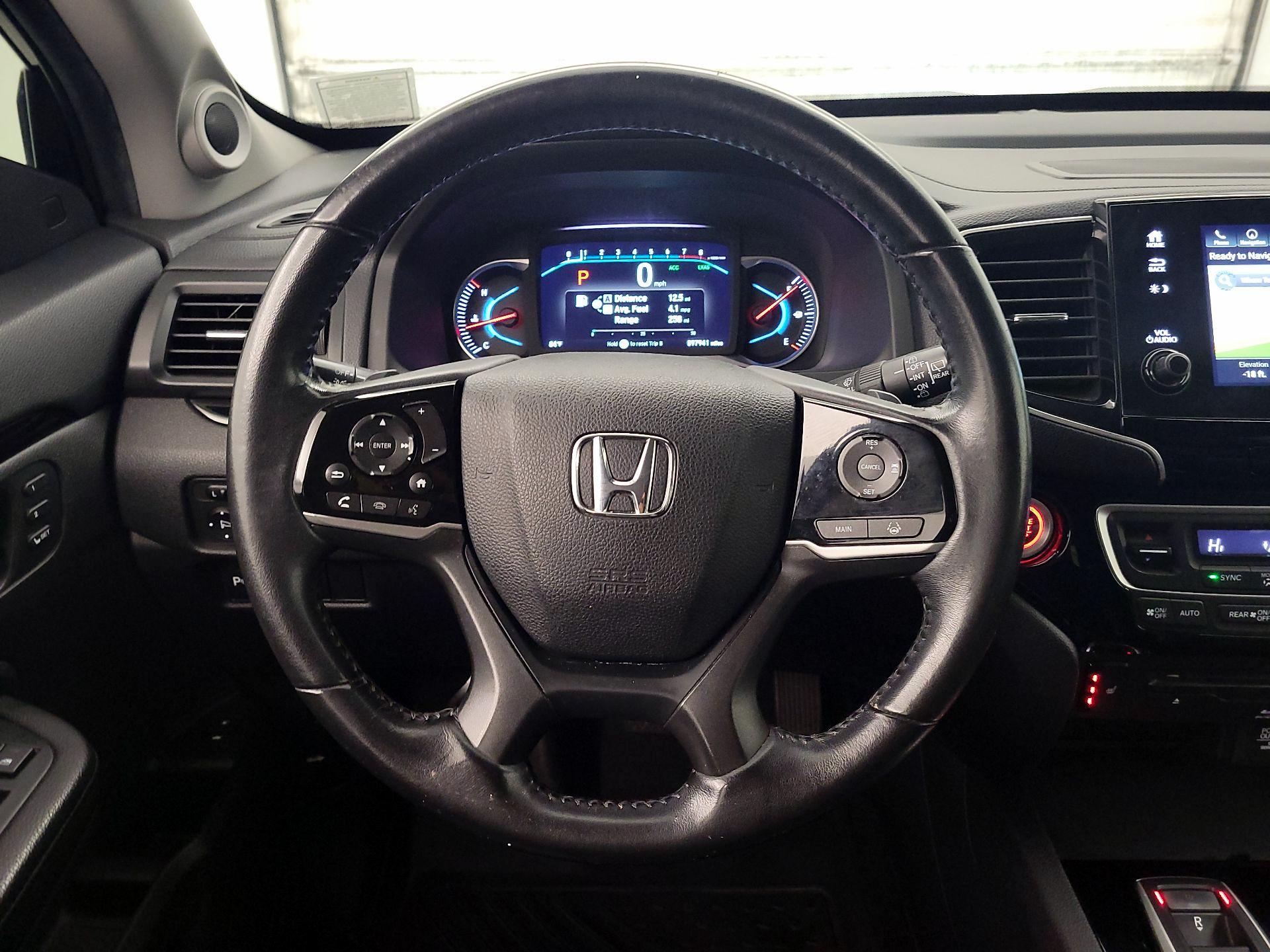 Thumbnail: 2019 Honda Pilot - 10