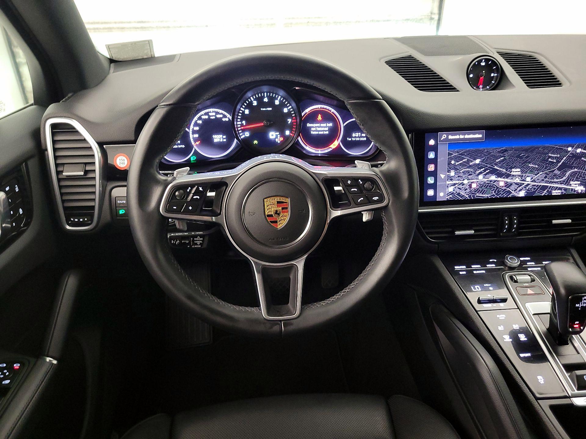 Thumbnail: 2023 Porsche Cayenne - 10