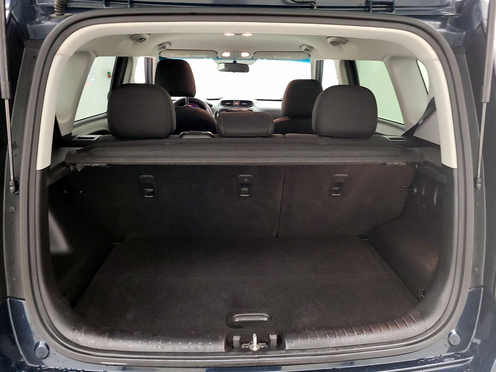 Thumbnail: 2019 Kia Soul - 18