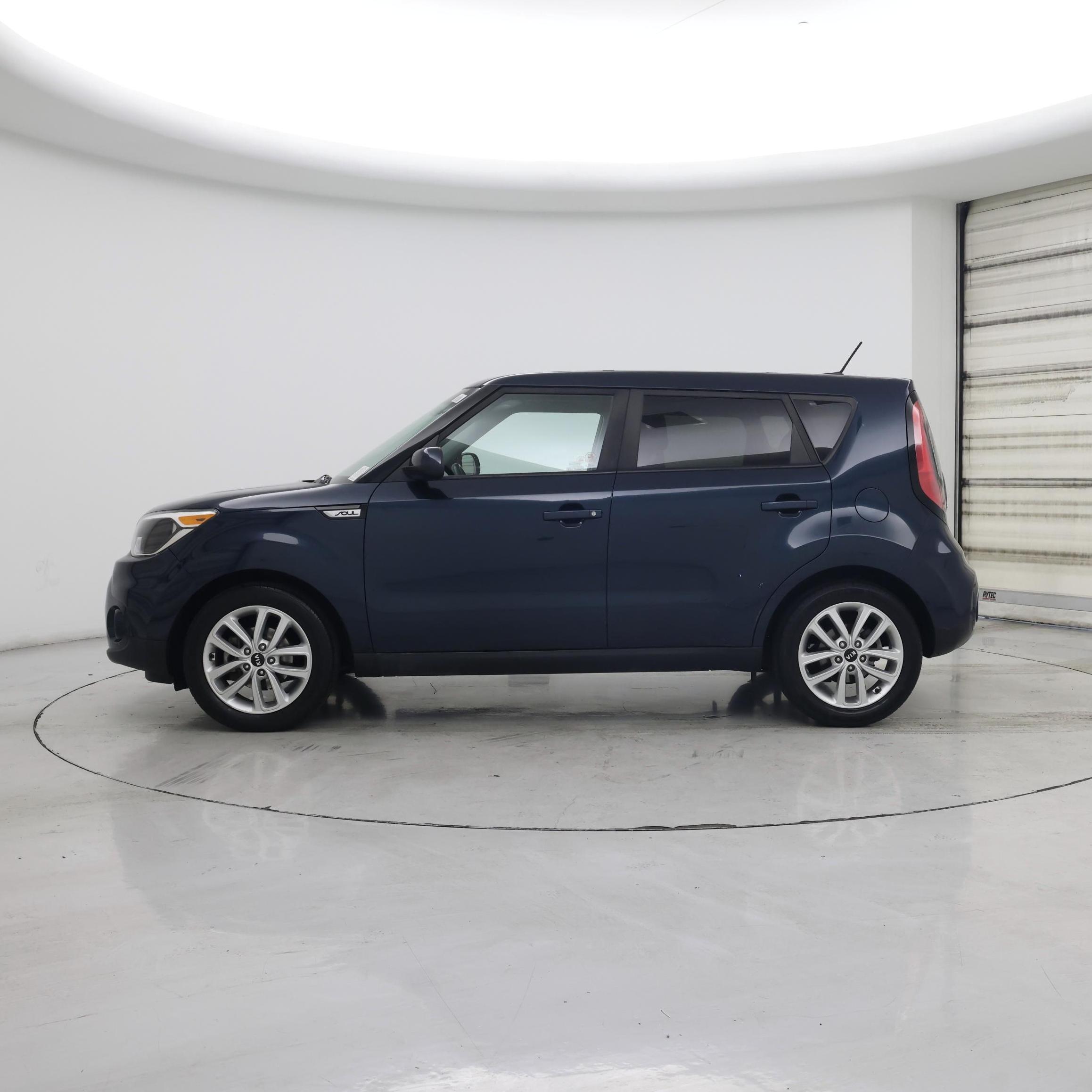 Thumbnail: 2019 Kia Soul - 3