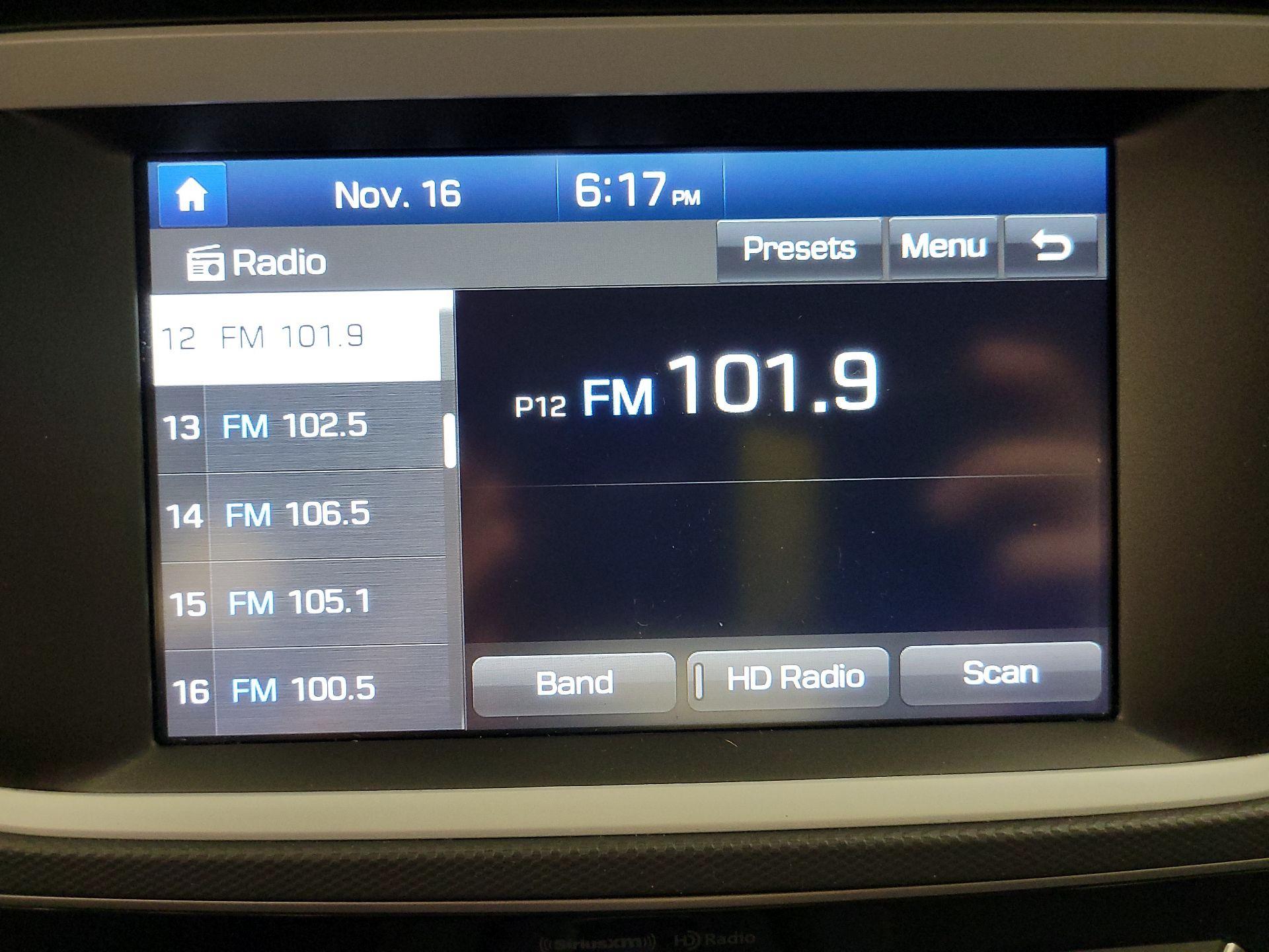 Thumbnail: 2018 Hyundai Ioniq - 15