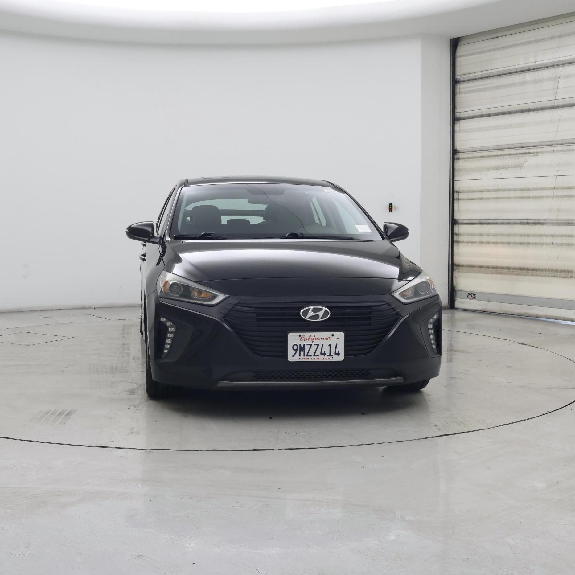 Thumbnail: 2018 Hyundai Ioniq - 5