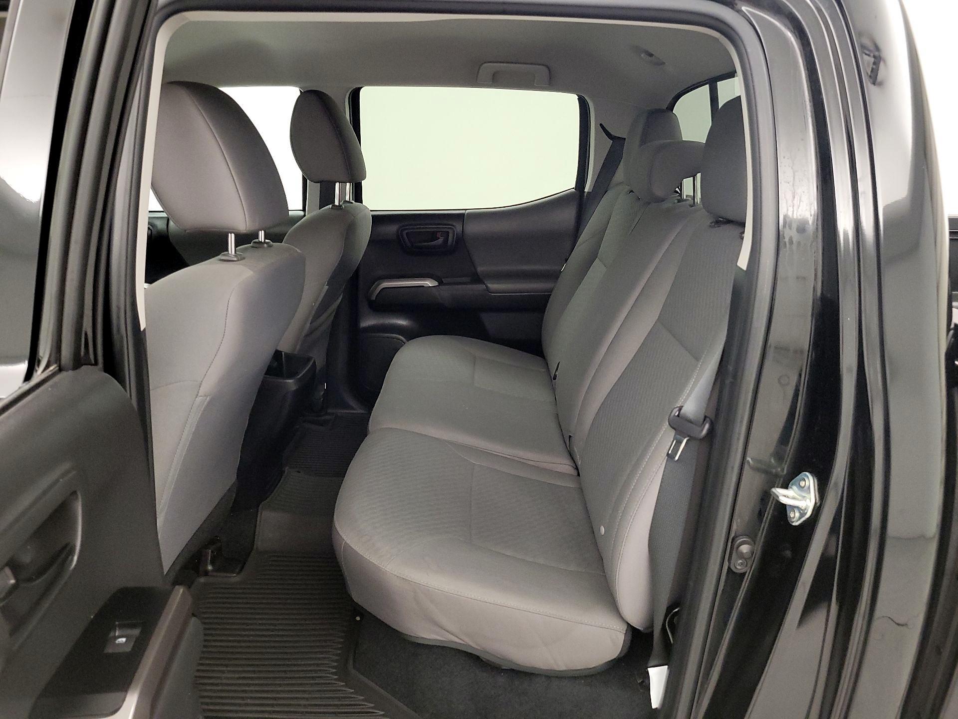 Thumbnail: 2023 Toyota Tacoma - 19