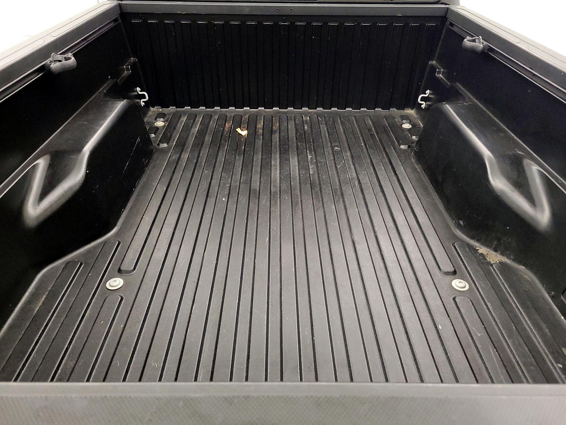 Thumbnail: 2023 Toyota Tacoma - 20