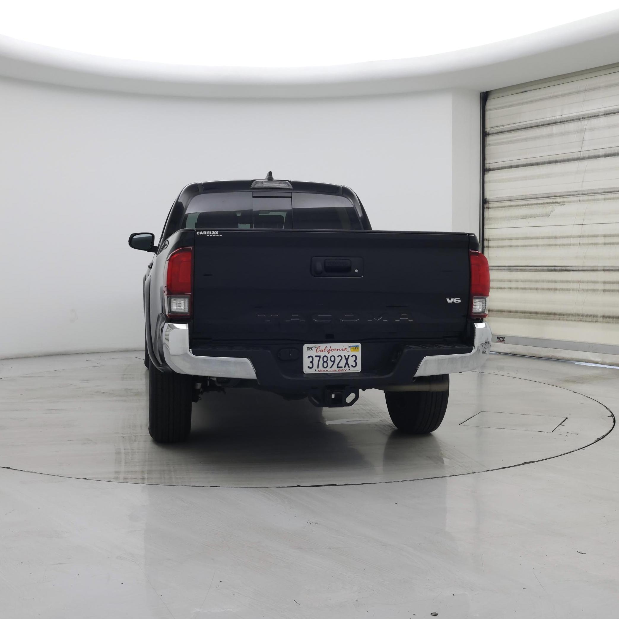 Thumbnail: 2023 Toyota Tacoma - 6