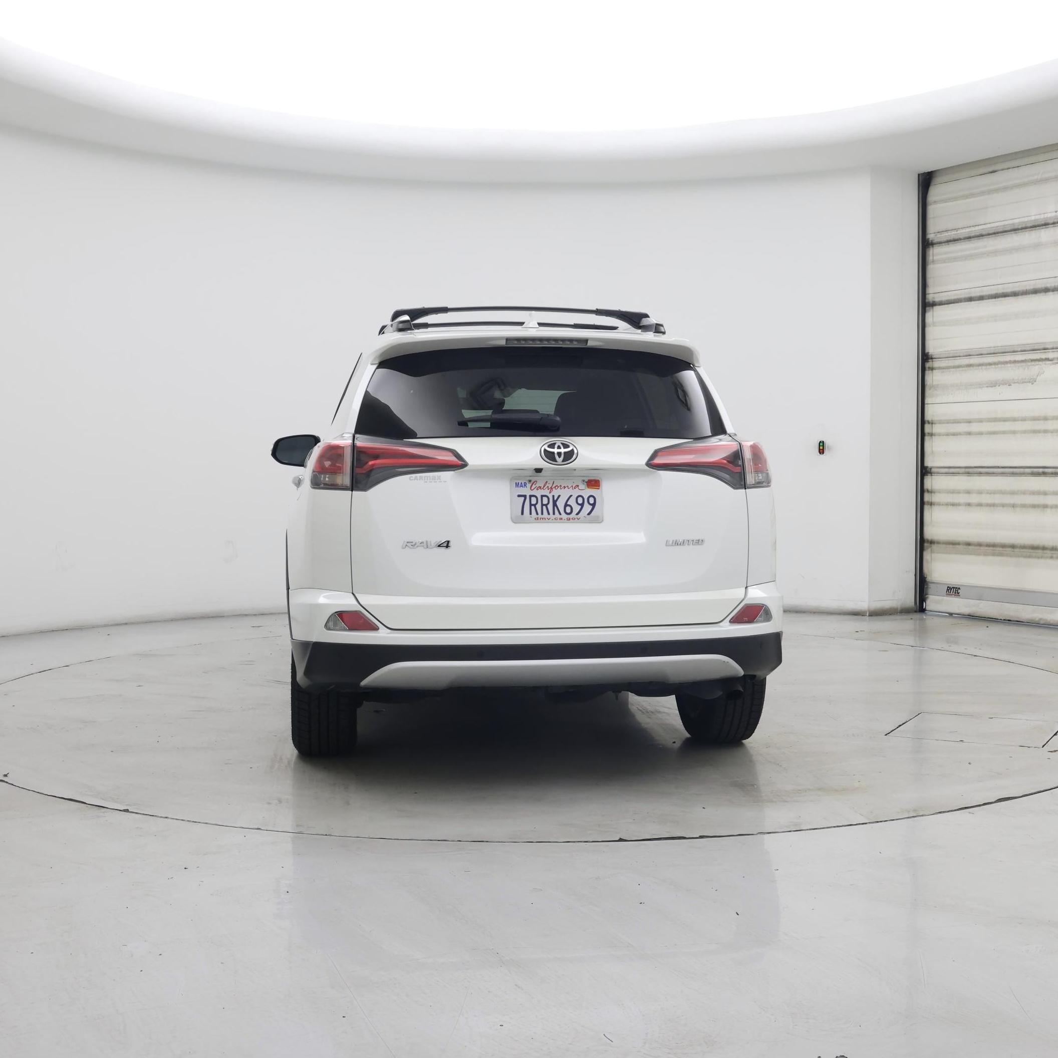 Thumbnail: 2016 Toyota RAV4 - 6