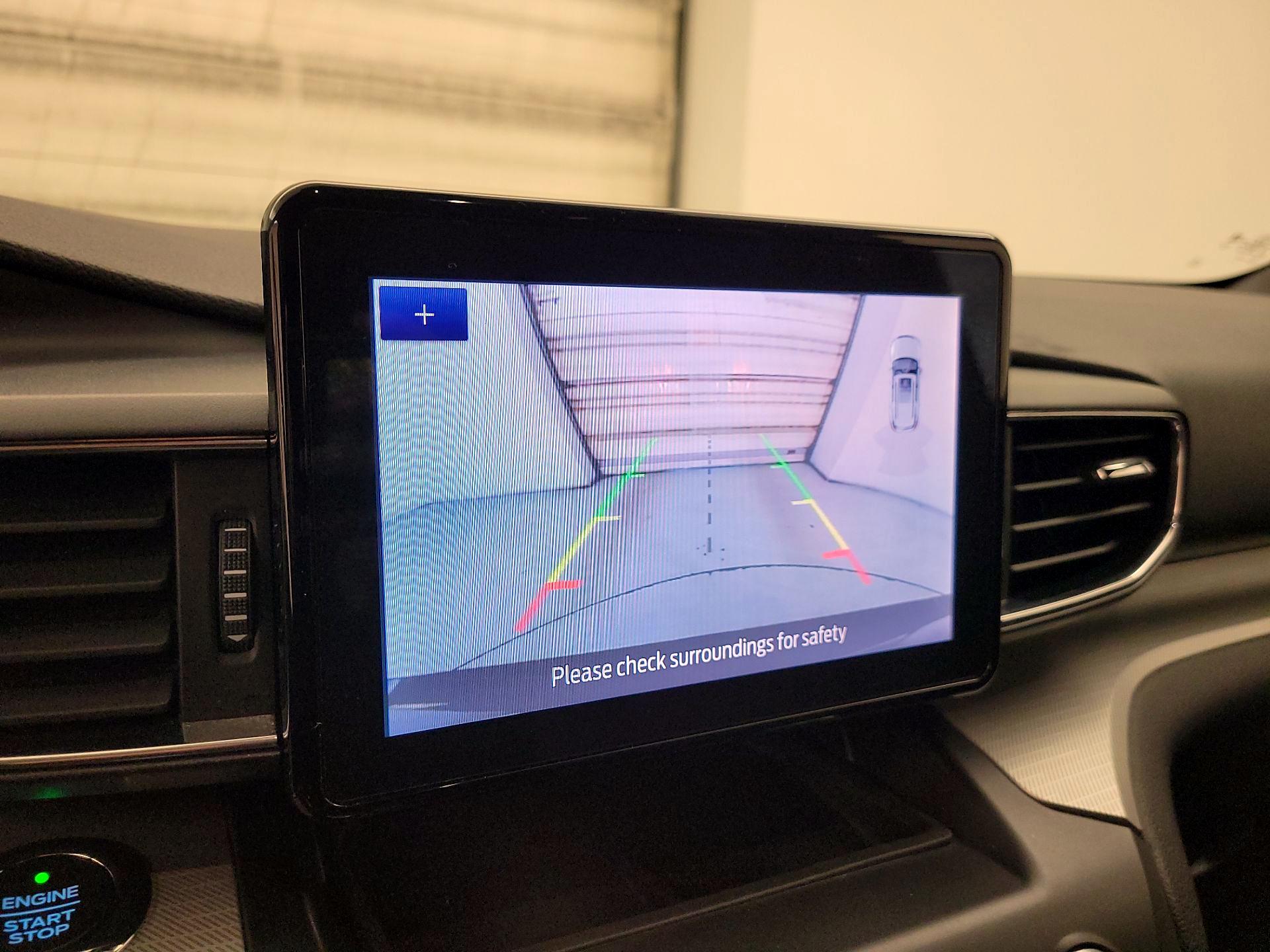 Thumbnail: 2020 Ford Explorer - 15