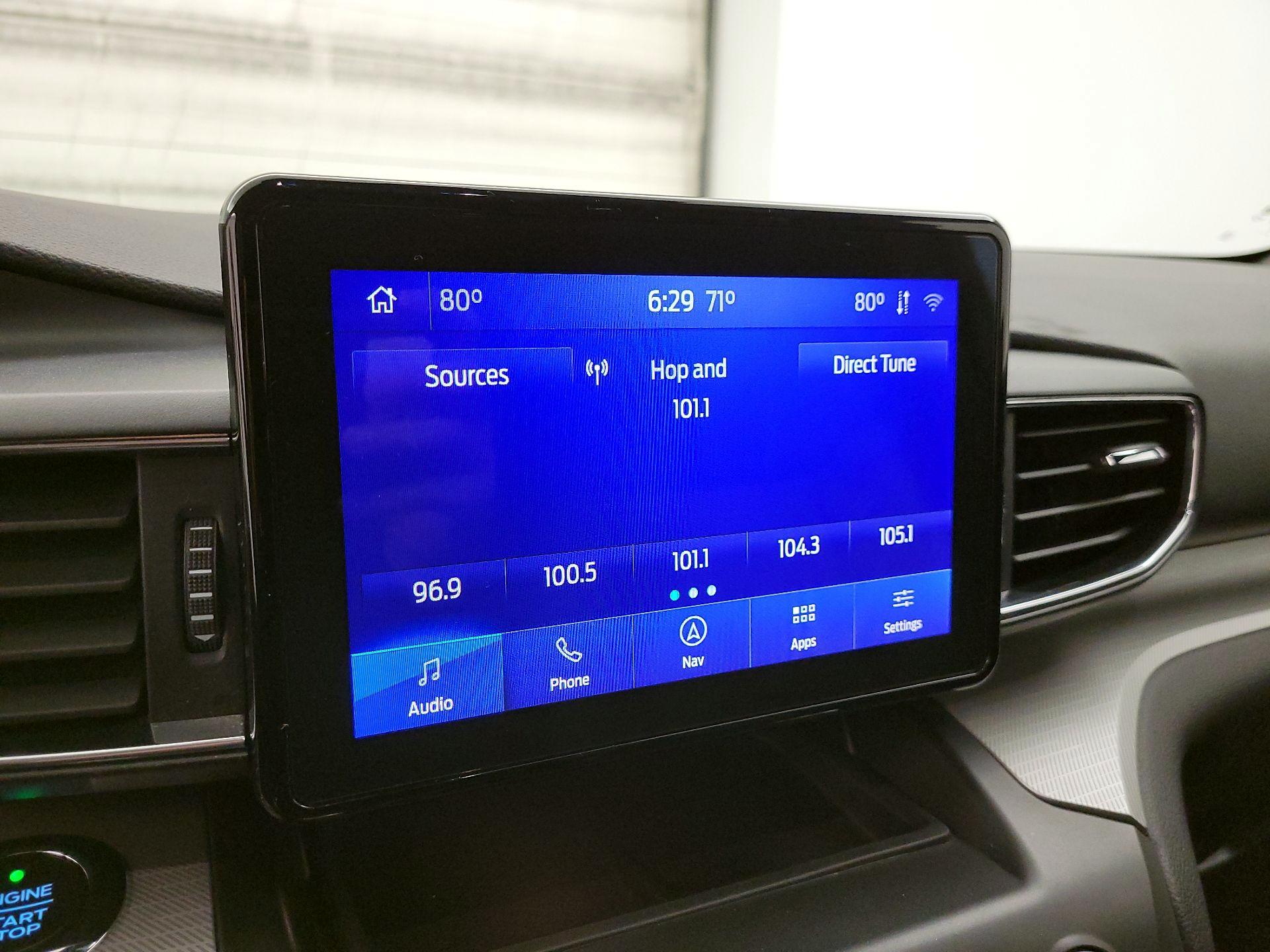 Thumbnail: 2020 Ford Explorer - 16