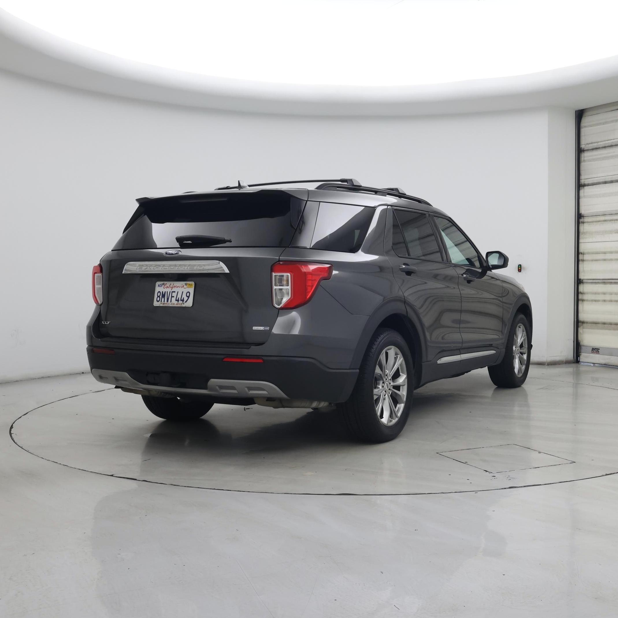 Thumbnail: 2020 Ford Explorer - 8