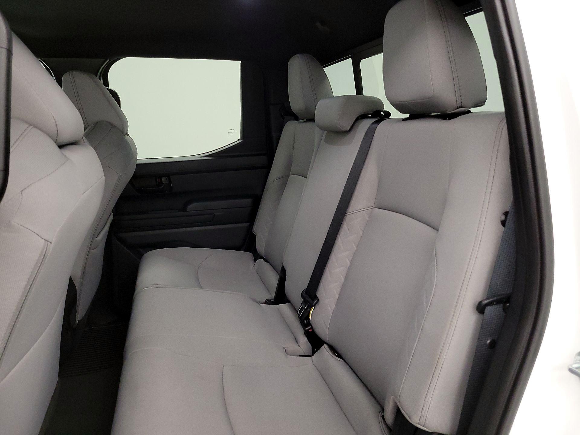 Thumbnail: 2024 Toyota Tacoma - 18