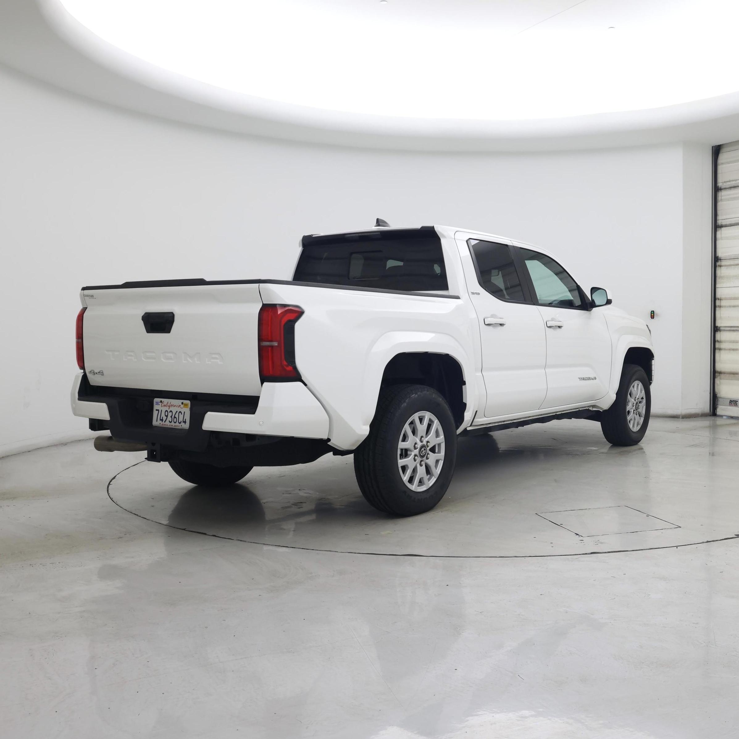 Thumbnail: 2024 Toyota Tacoma - 8