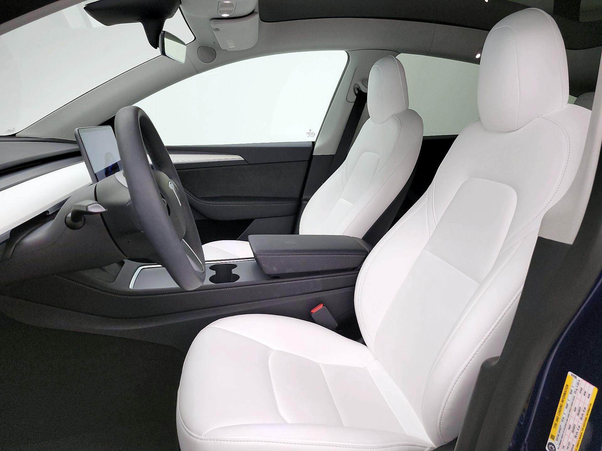 Thumbnail: 2023 Tesla Model Y - 11