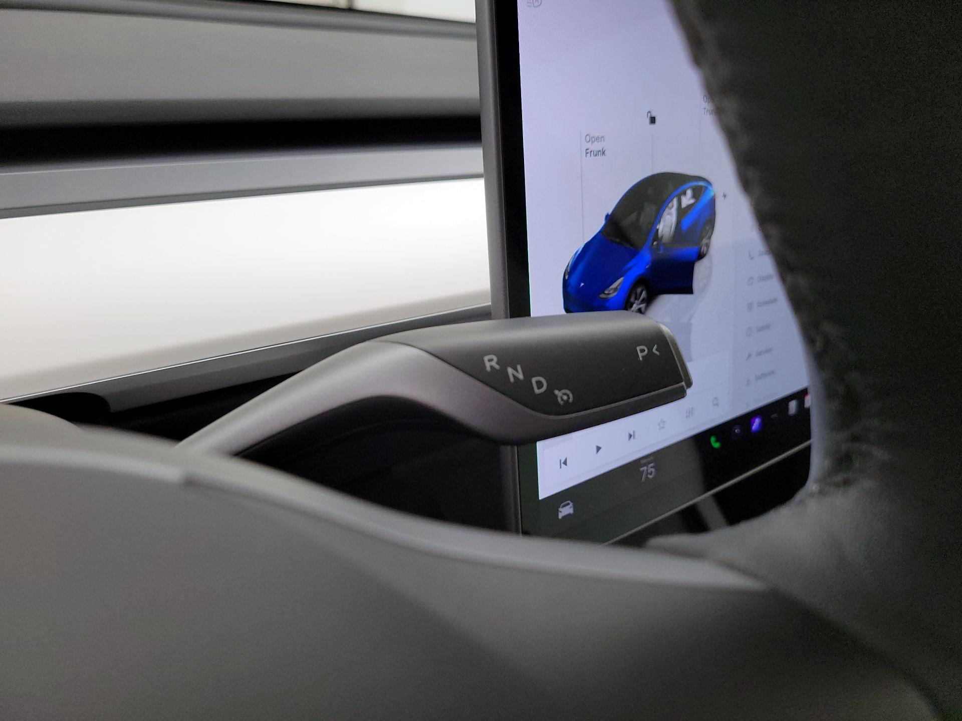 Thumbnail: 2023 Tesla Model Y - 17