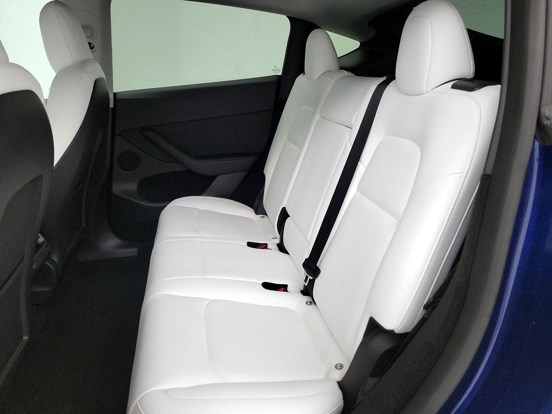 Thumbnail: 2023 Tesla Model Y - 18