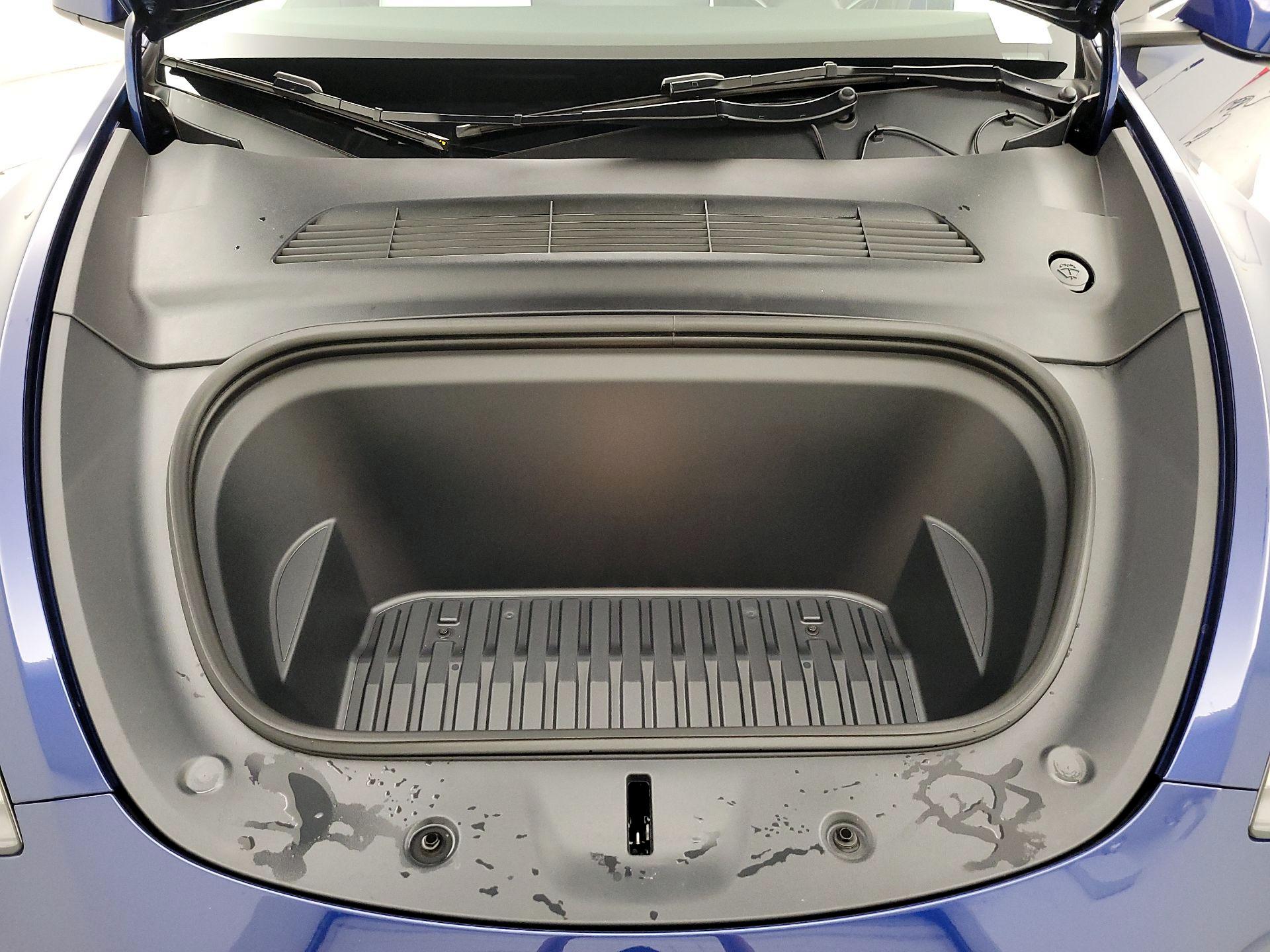 Thumbnail: 2023 Tesla Model Y - 20