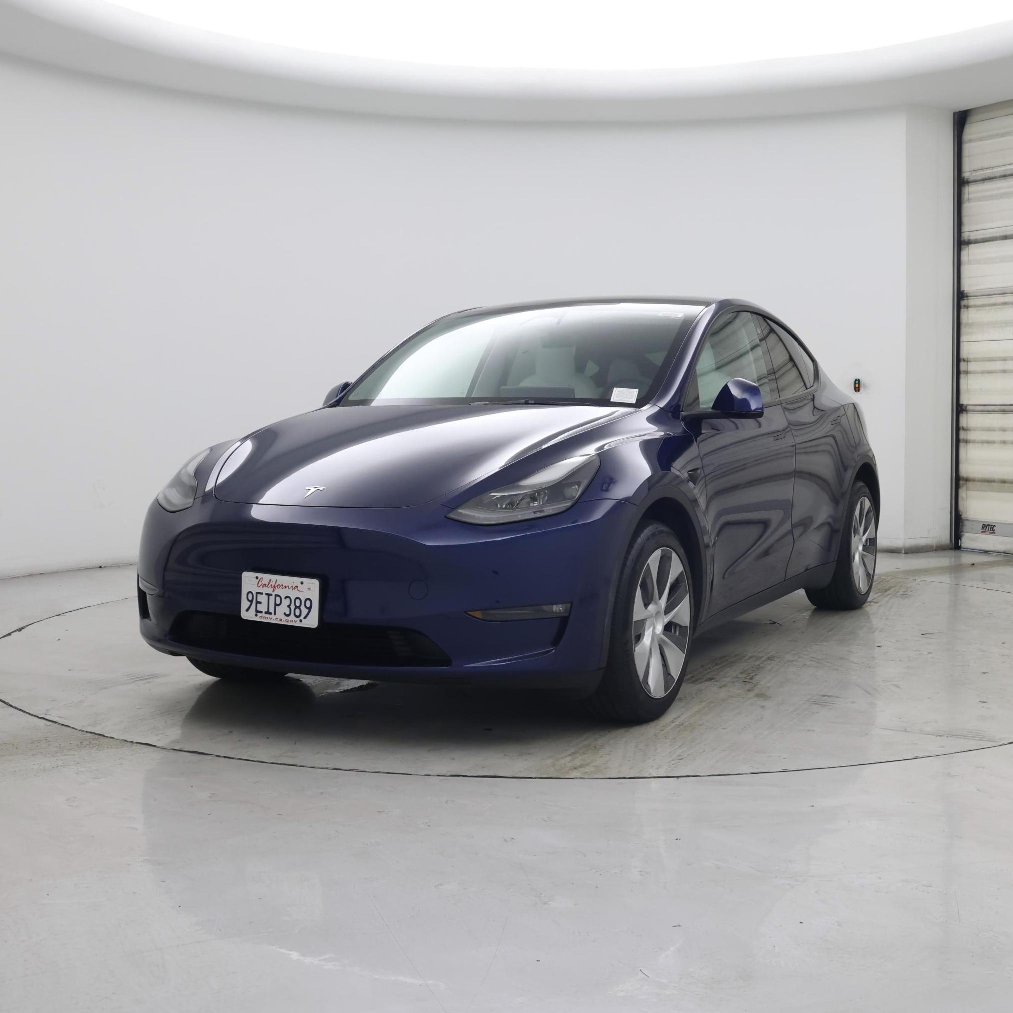 Thumbnail: 2023 Tesla Model Y - 4