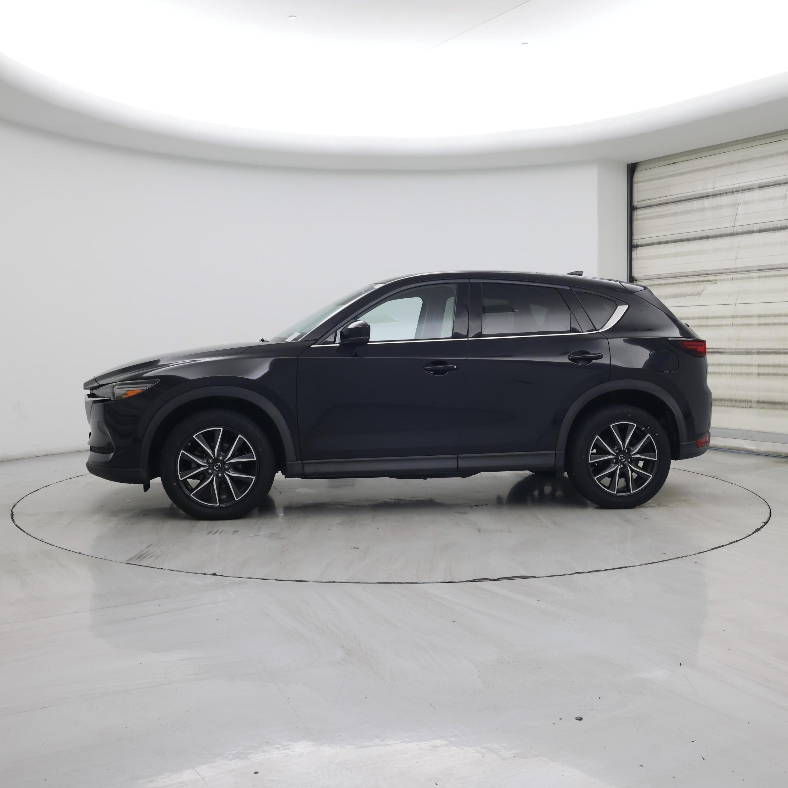 Thumbnail: 2017 Mazda CX-5 - 3