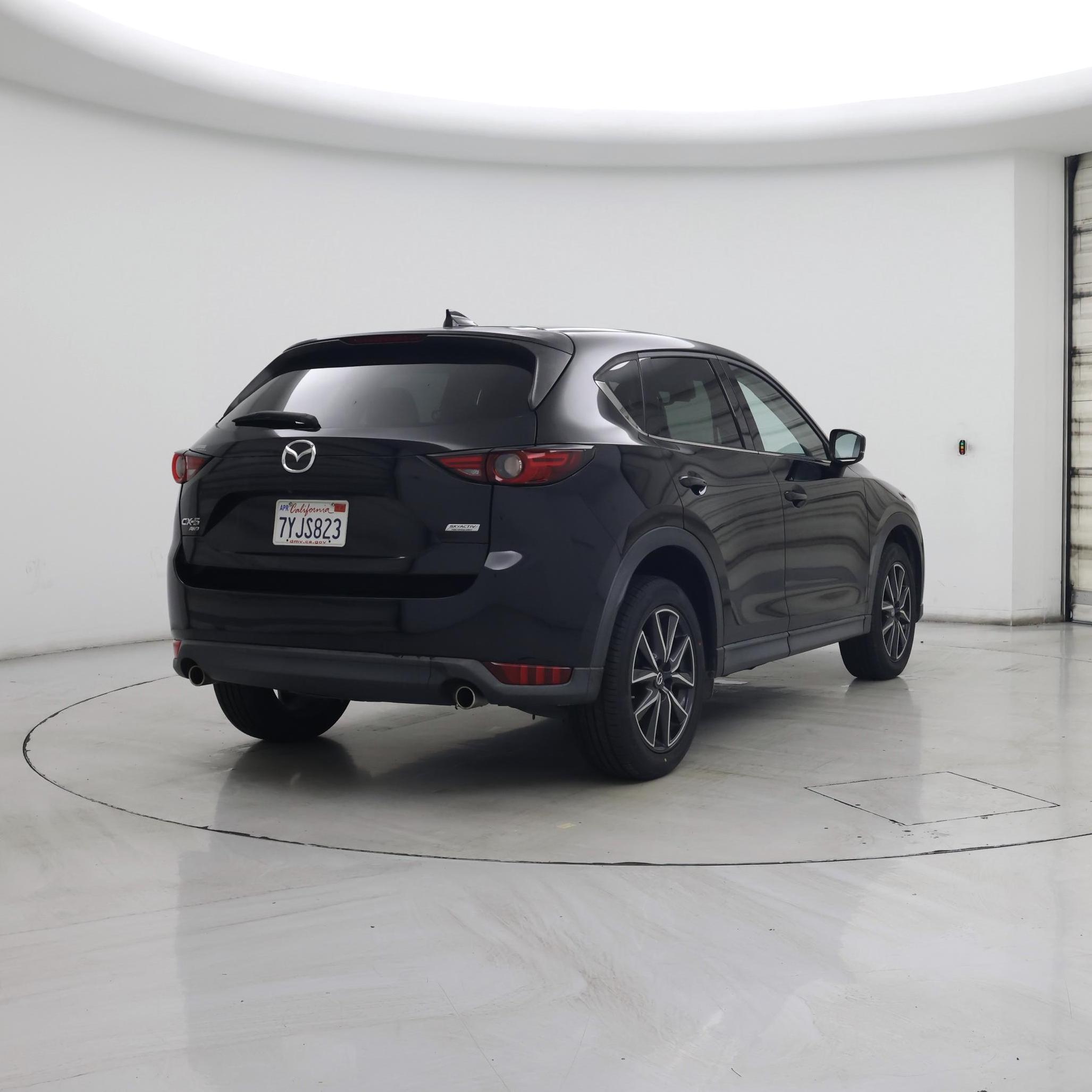 Thumbnail: 2017 Mazda CX-5 - 8
